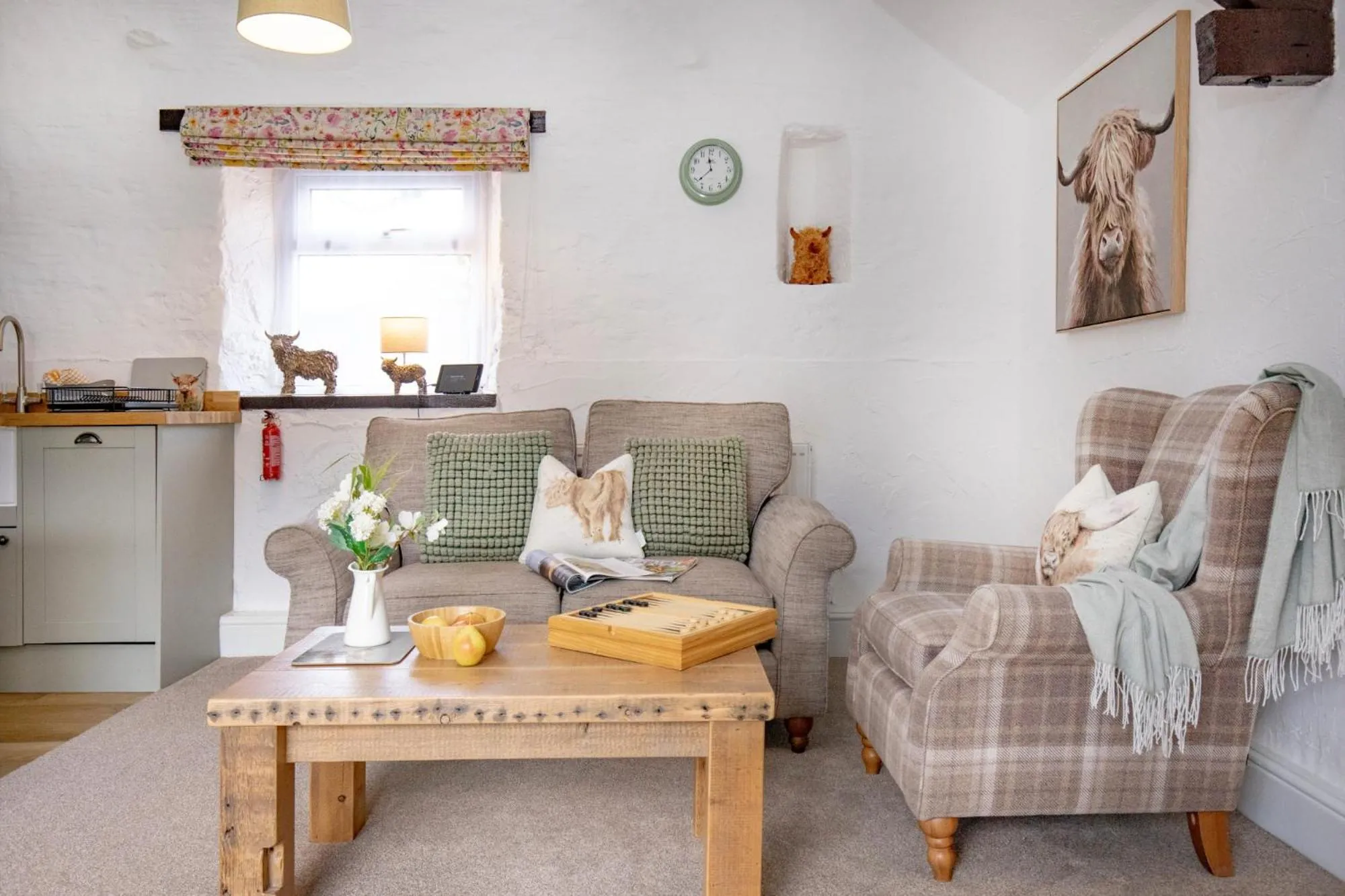 Living room in Jasmine Cottage