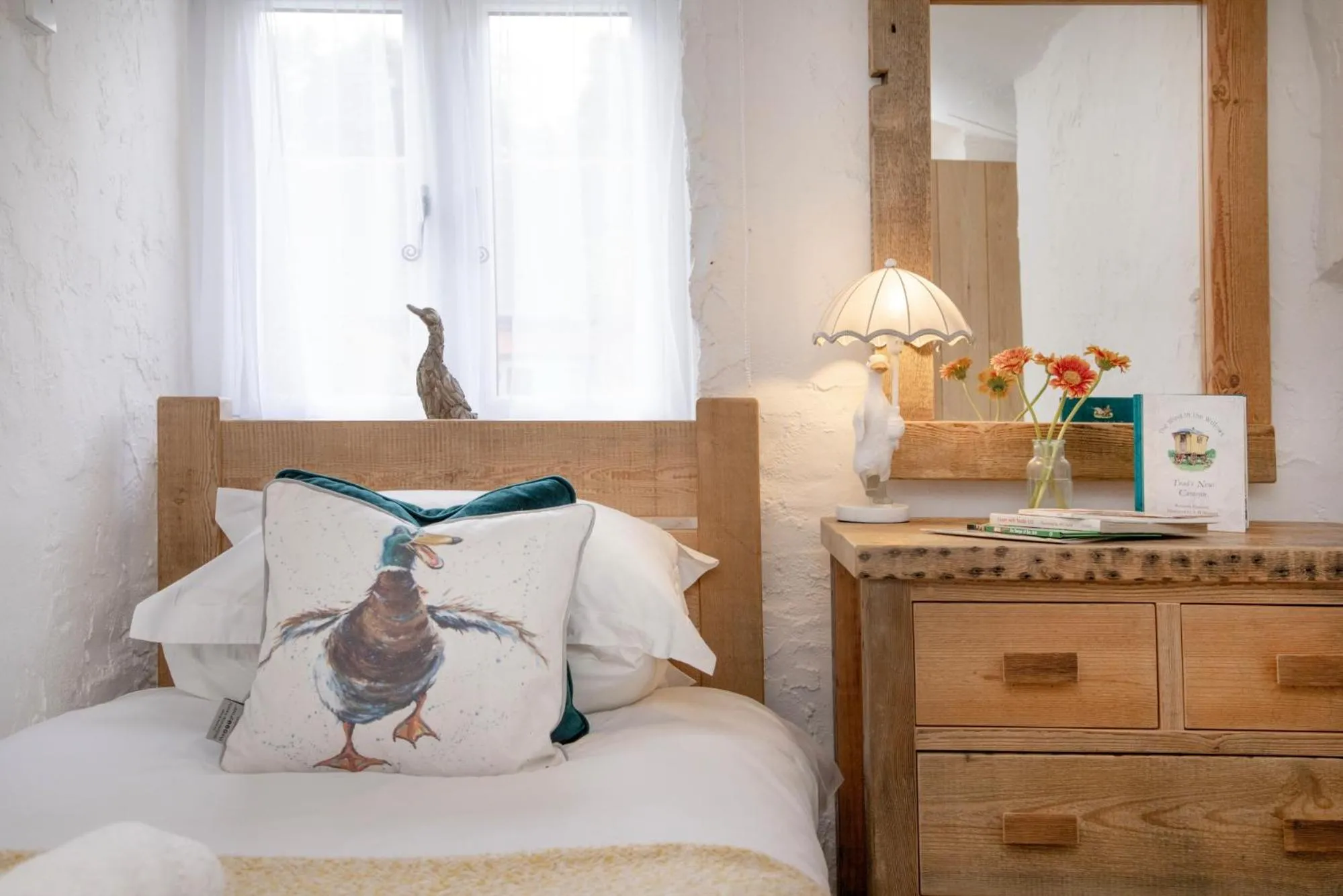 Bed in Jasmine Cottage