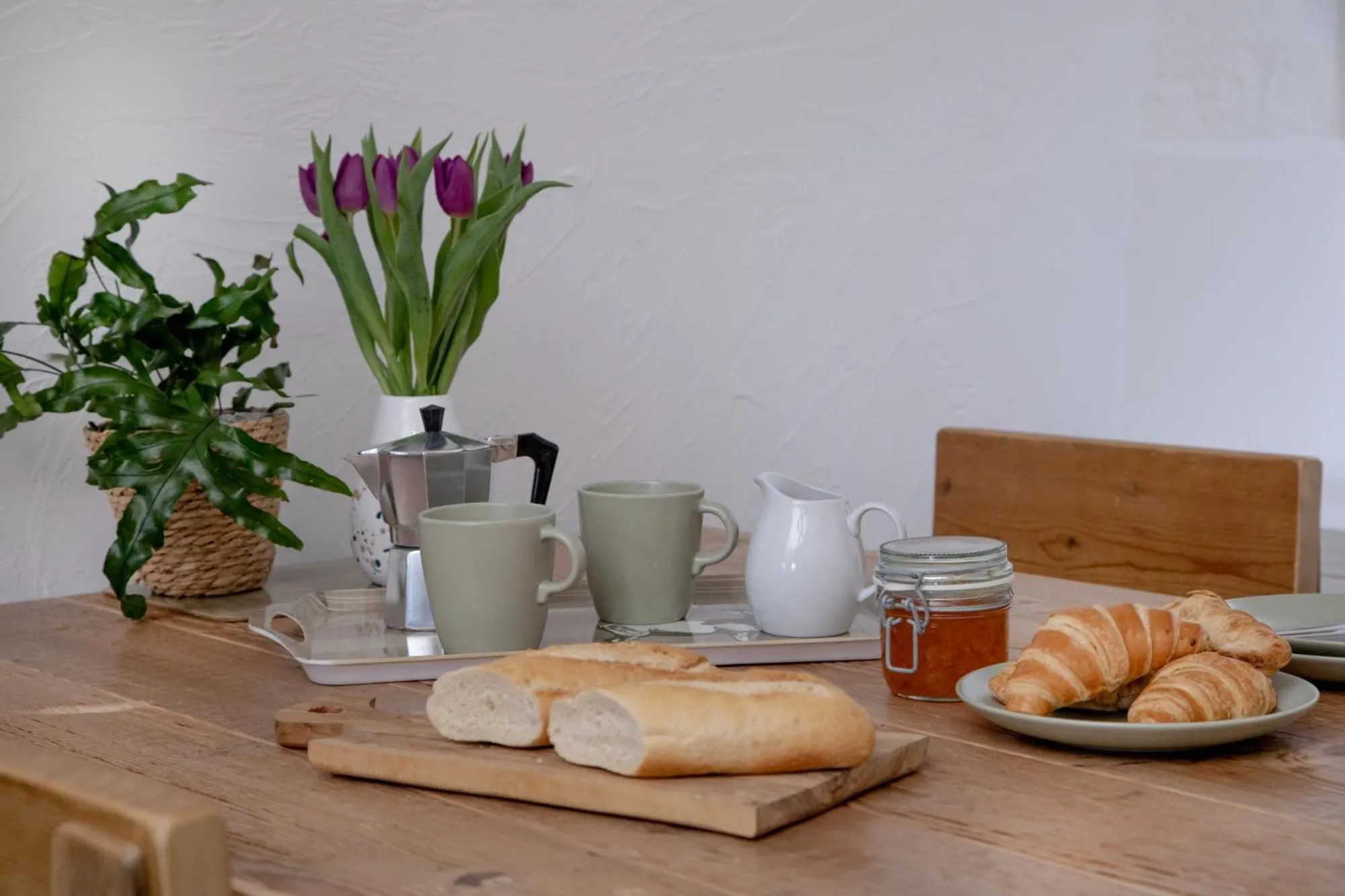 Dining area in Rose Cottage