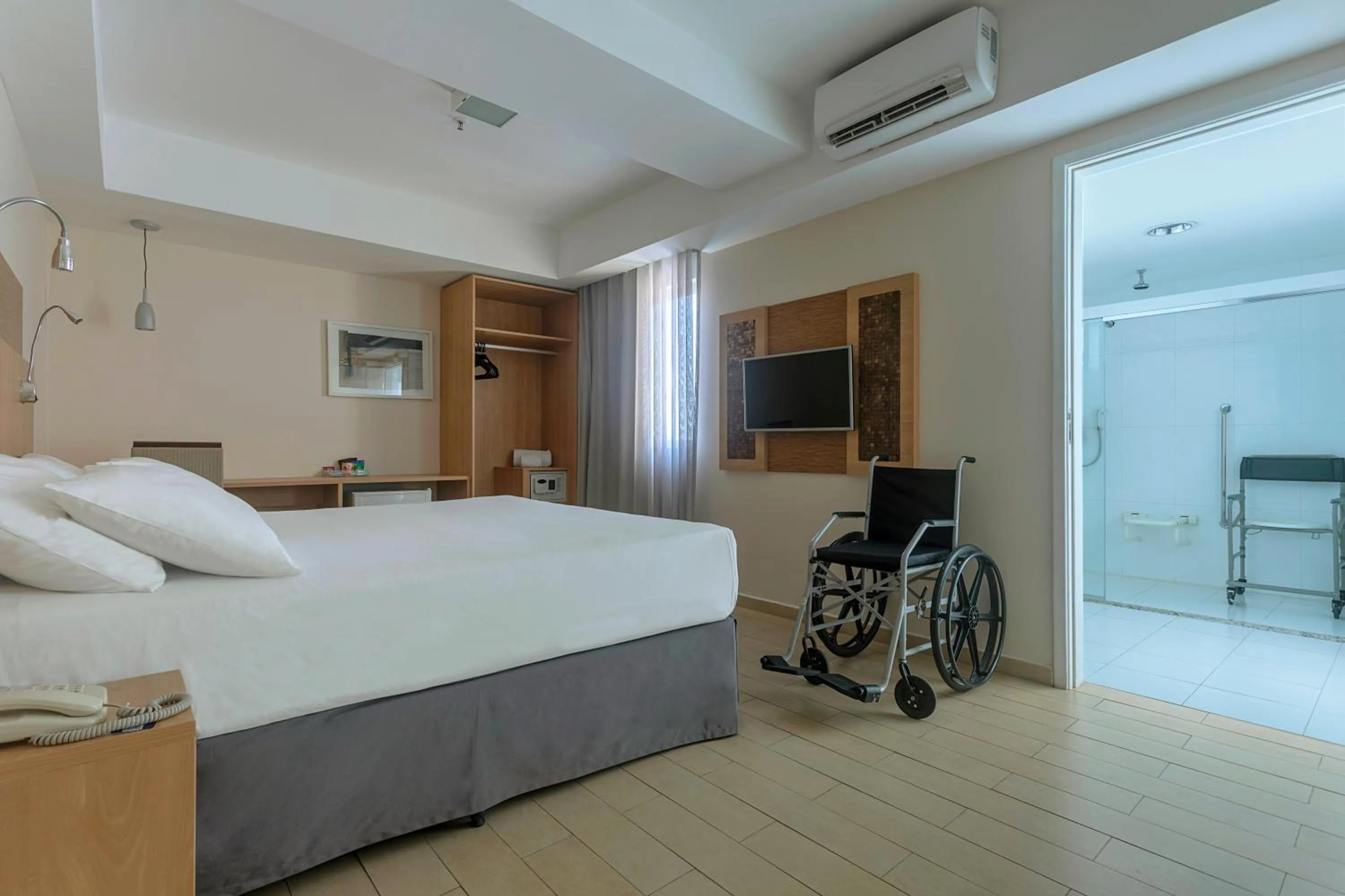 Bed in Mercure Maceio Pajuçara