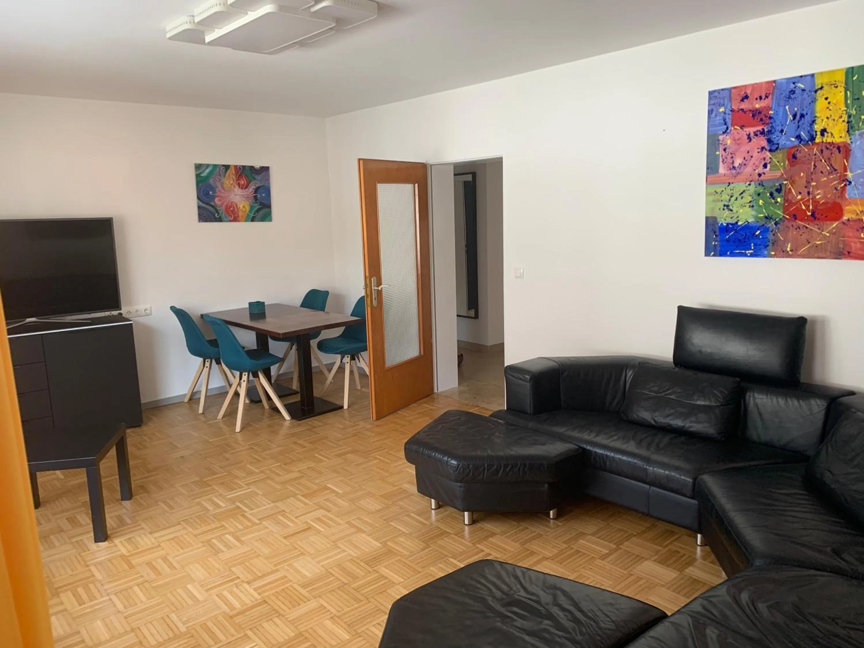 TV and multimedia in La Maison Vintage