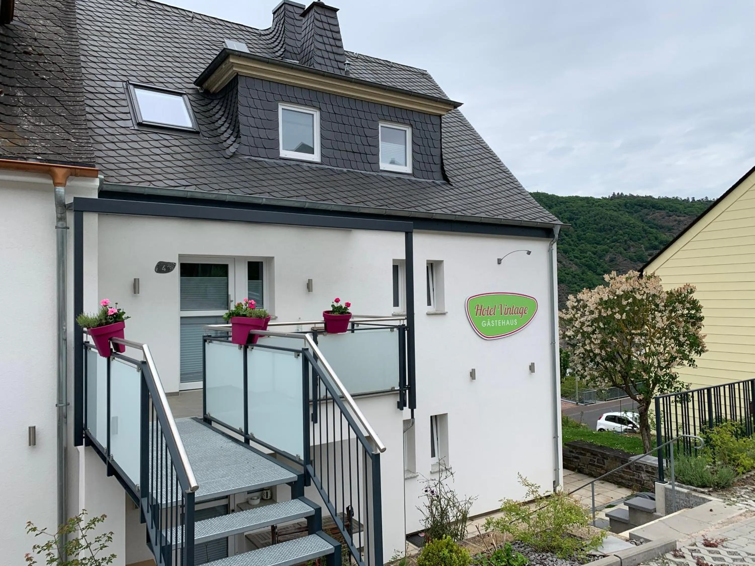 Facade/entrance in La Maison Vintage