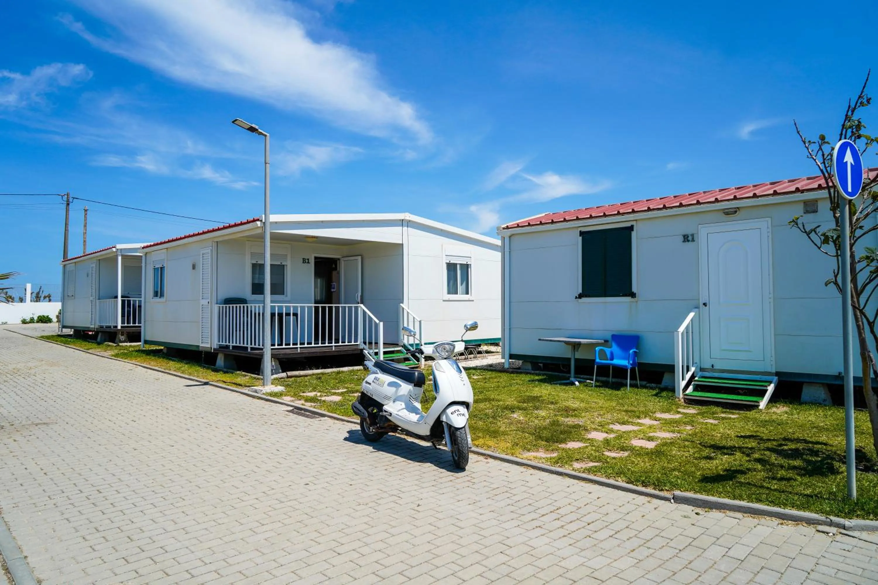 Property building in Urban Art by Campigir