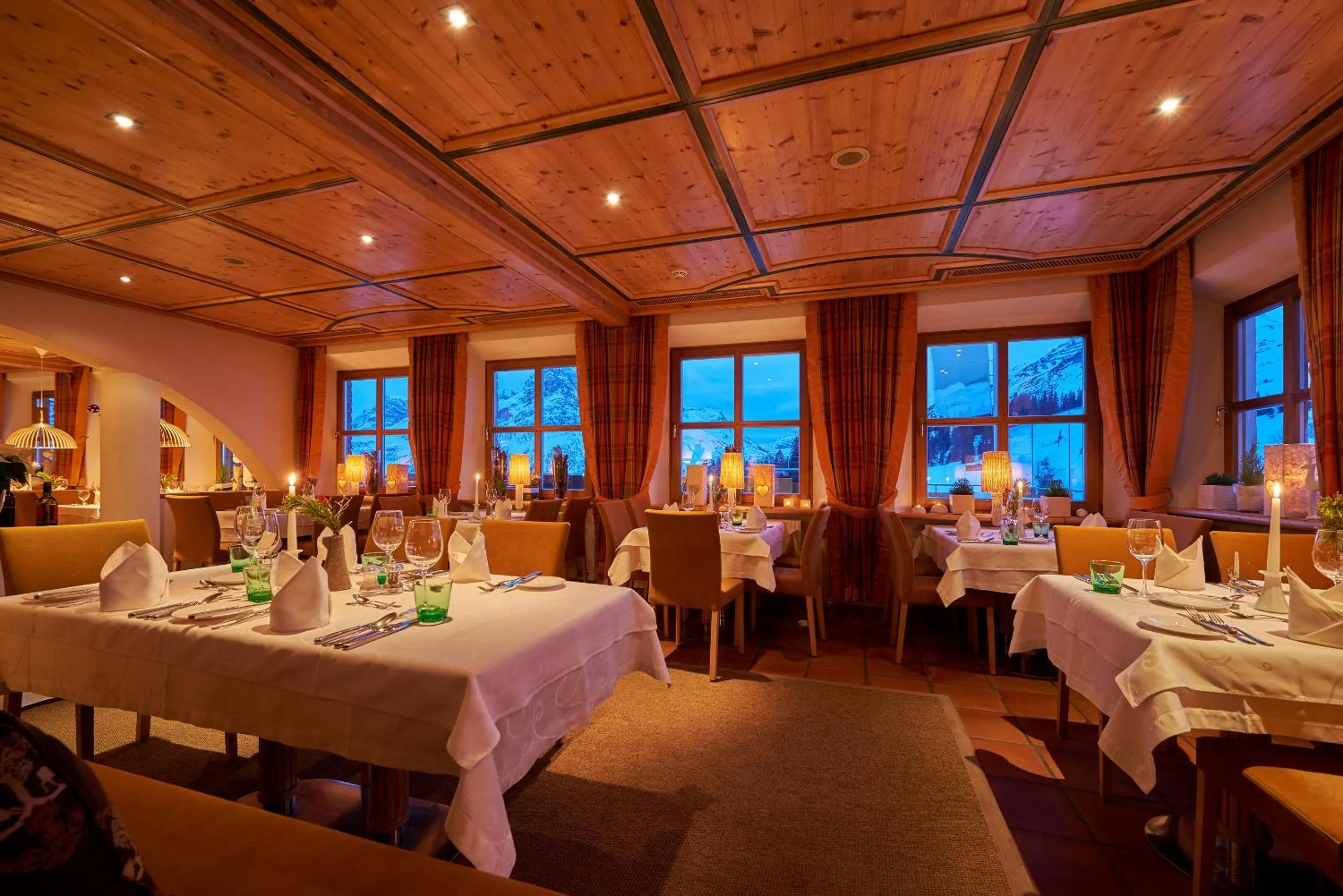 Restaurant/places to eat in Hotel Mohnenfluh