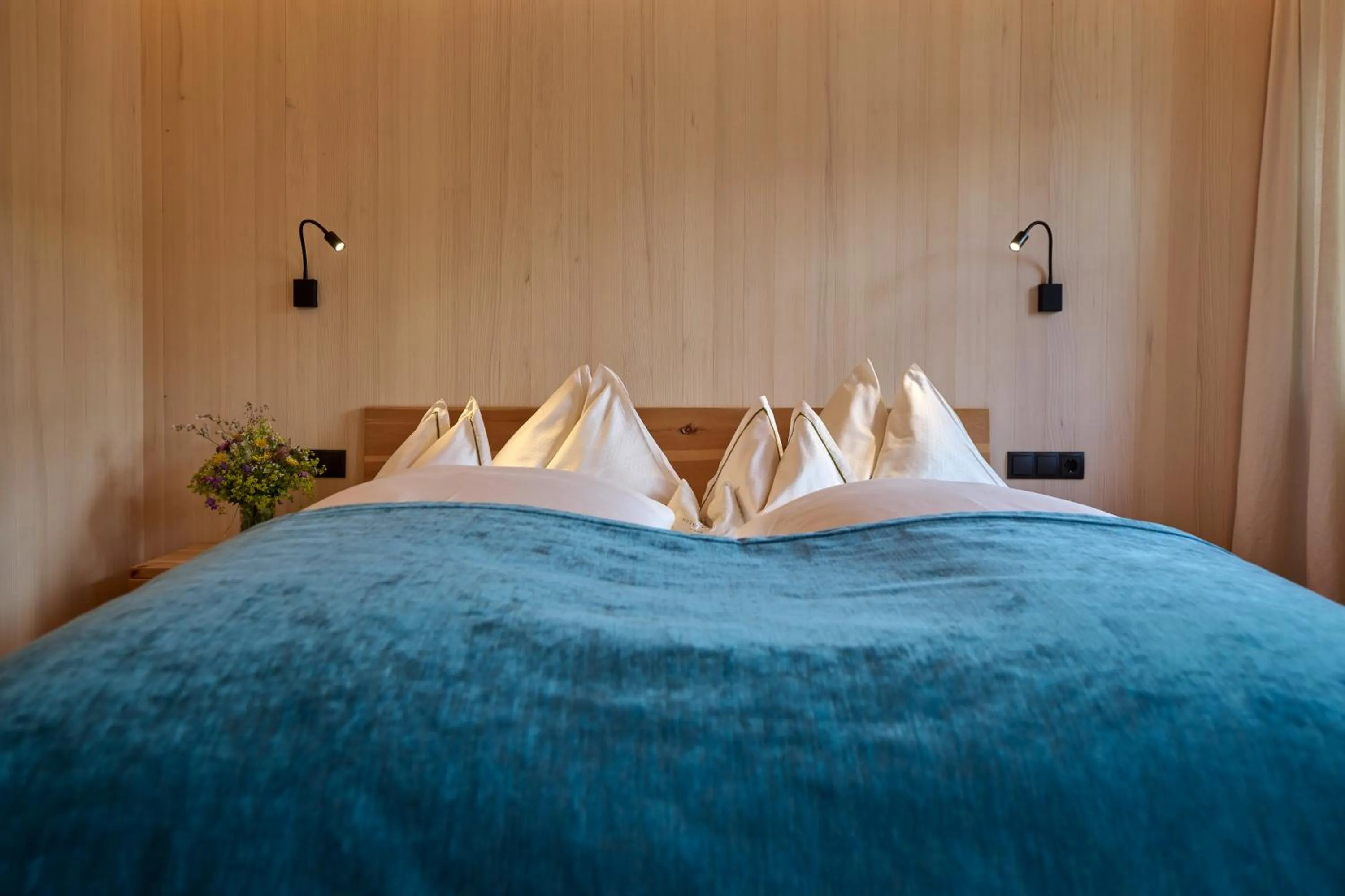 Bed in Hotel Mohnenfluh