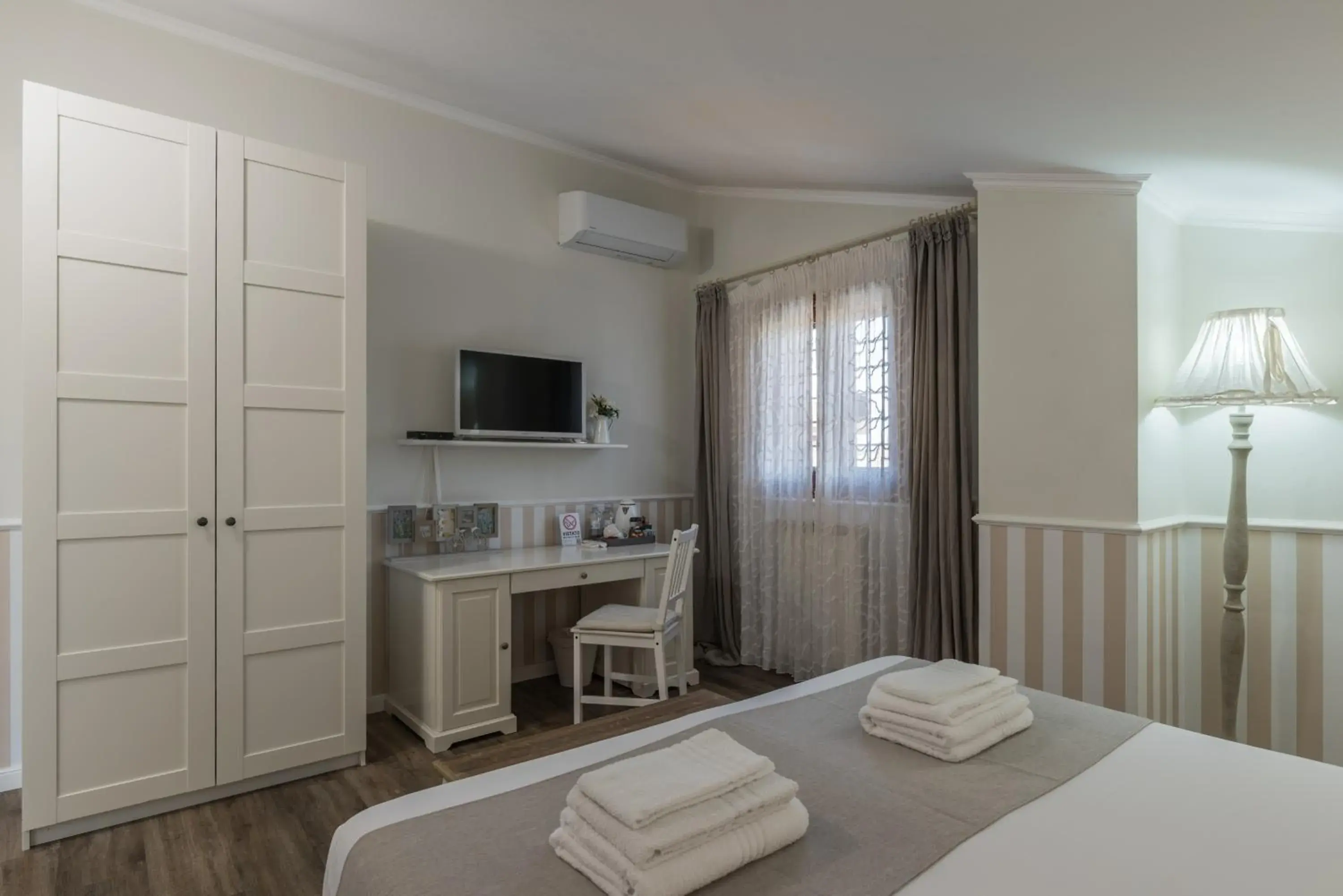 Double Room - single occupancy in B&B L'Ulivo Fiumicino Double Room - single occupancy in B&B L'Ulivo Fiumicino