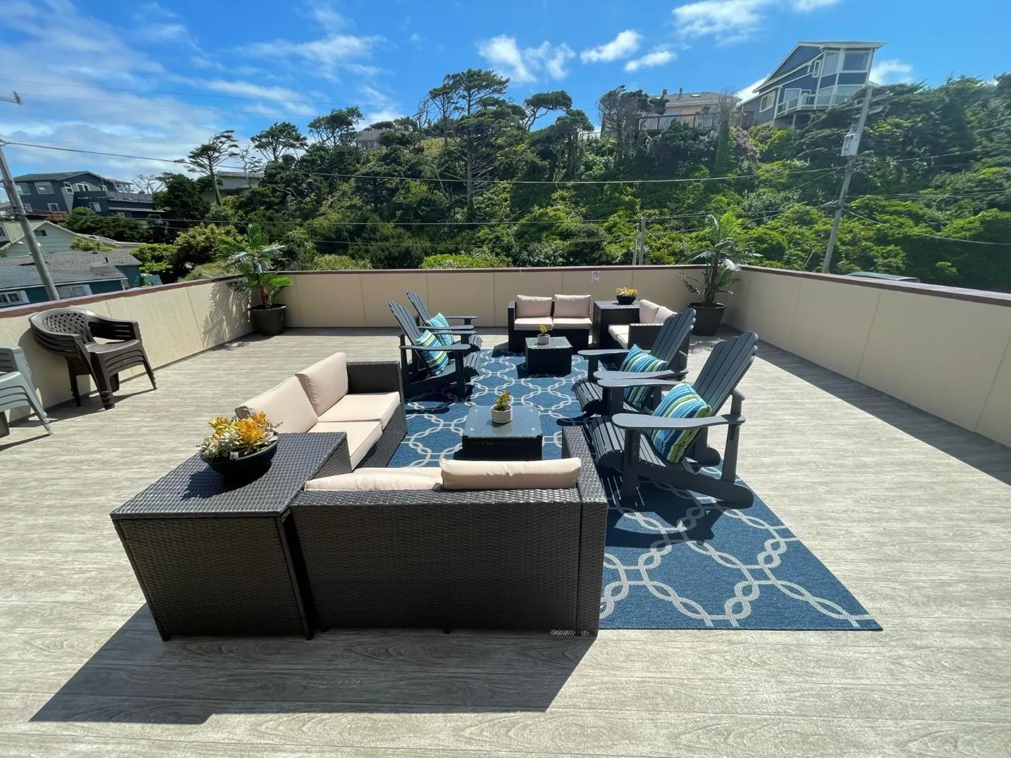 Patio in Sailor Jack Oceanfront Motel