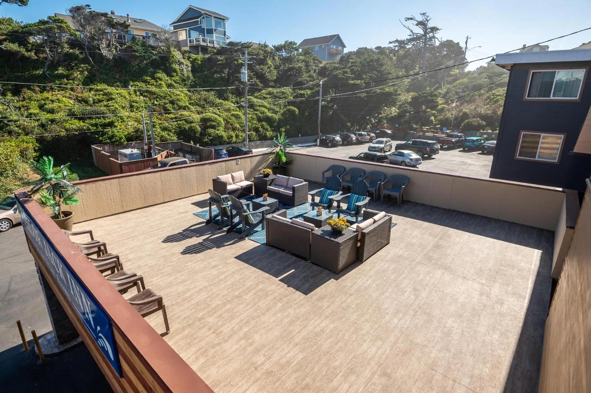 Property building in Sailor Jack Oceanfront Motel