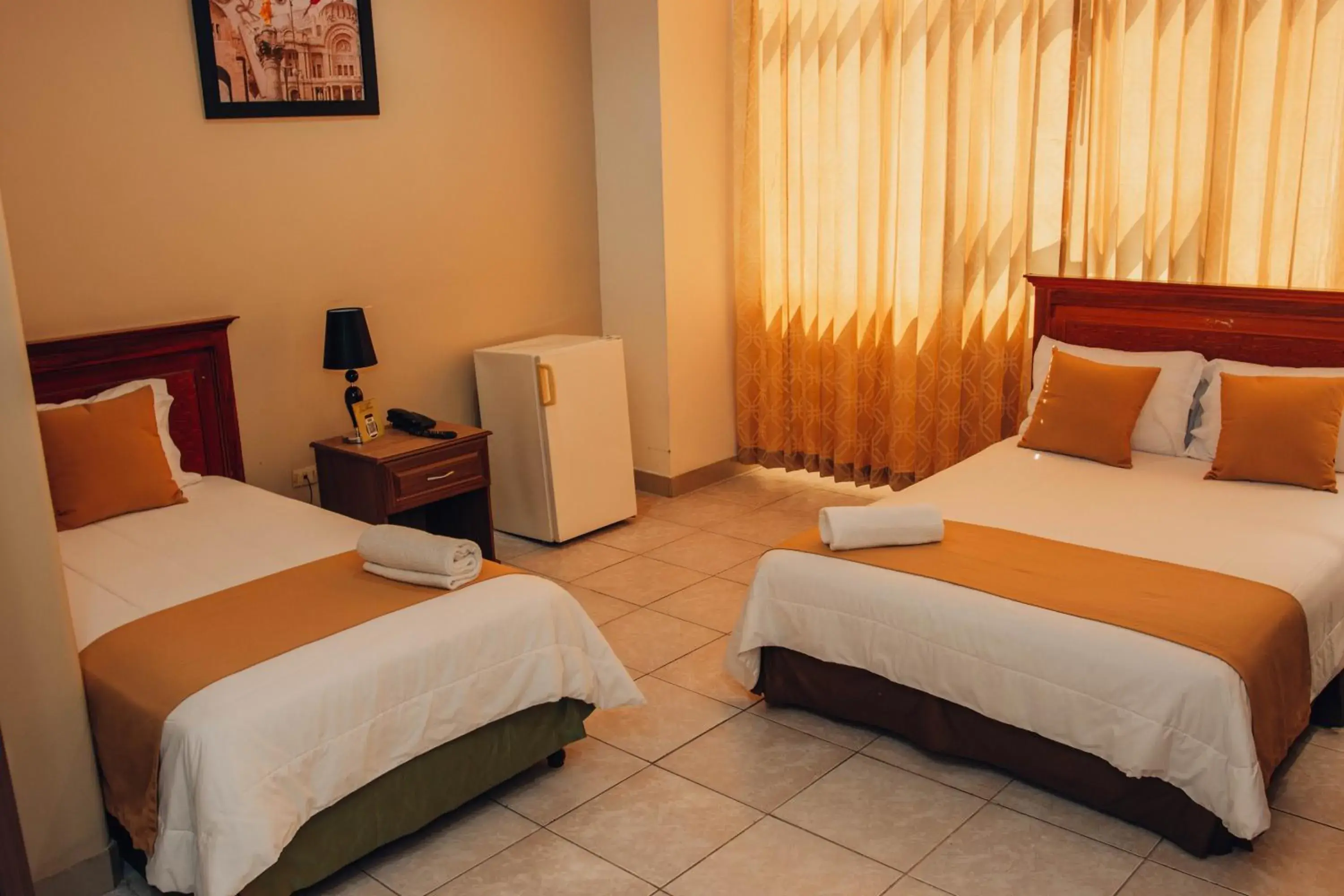 Twin Room in Hotel Las Peñas Twin Room in Hotel Las Peñas