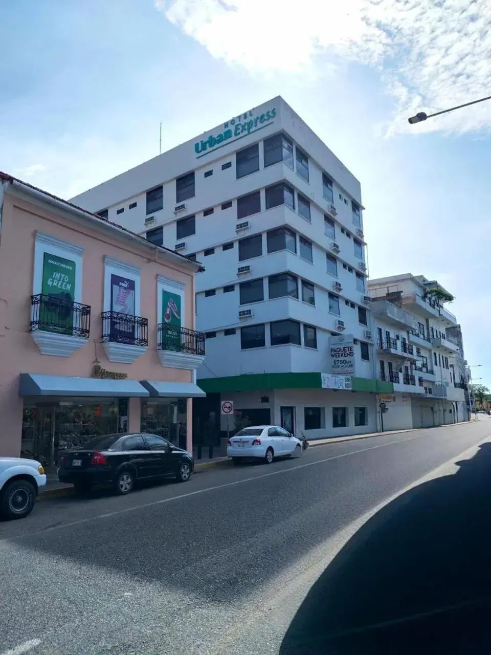 Property building in Hotel Urban Express Property building in Hotel Urban Express