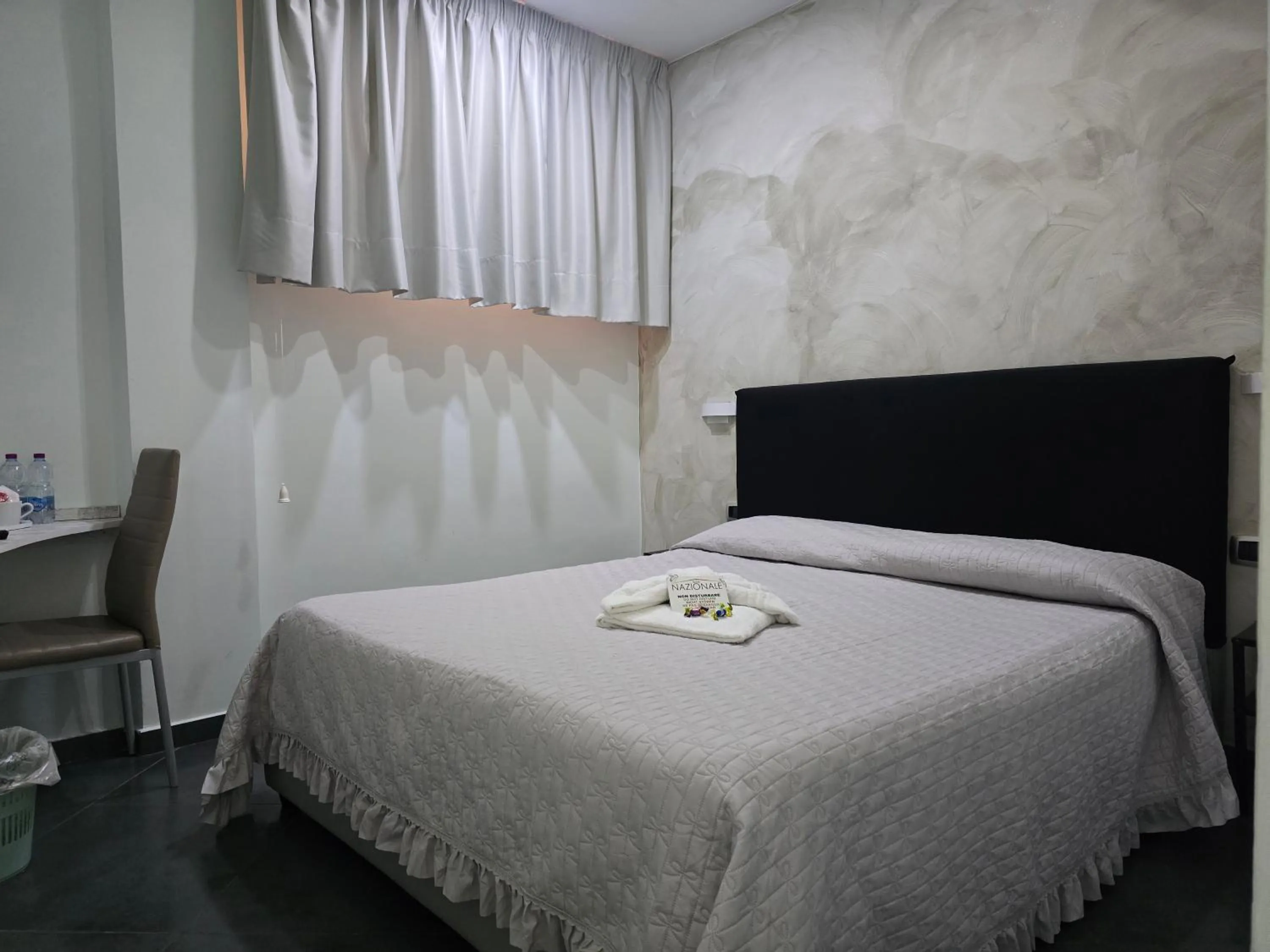 Bedroom, Bed in Nazionale Dream