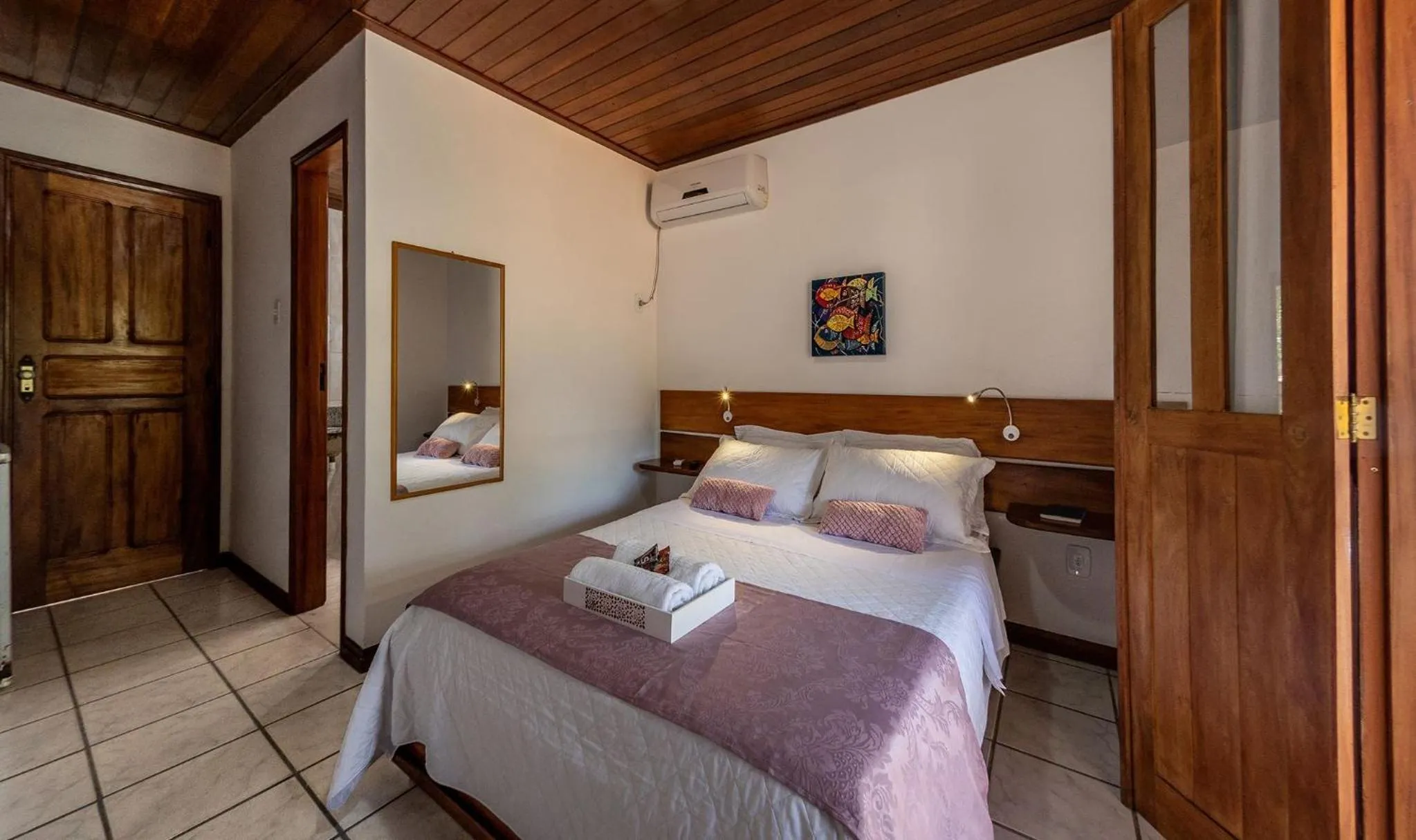 Photo of the whole room, Bed in Pousada Lua e Mar