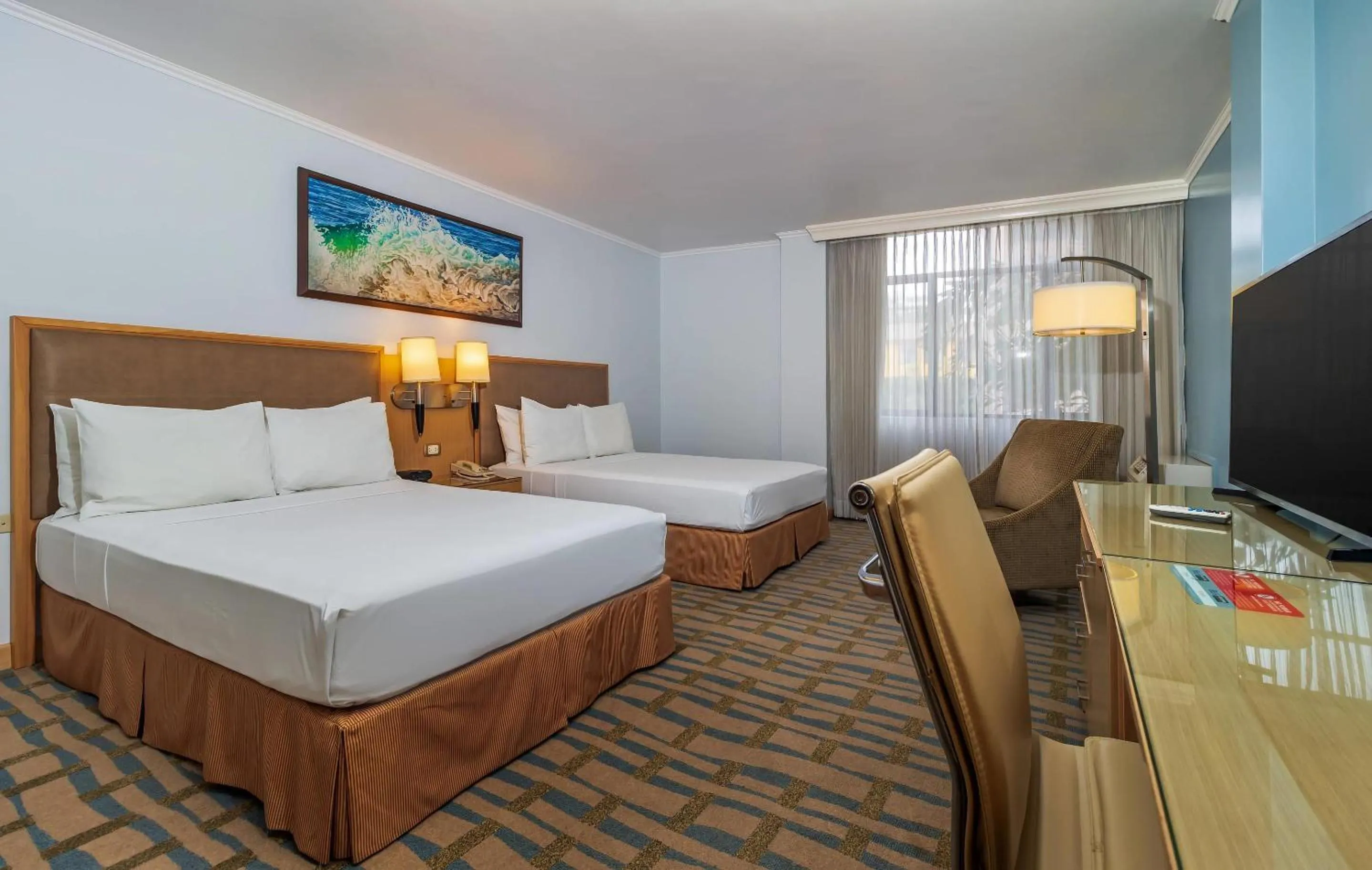 Bedroom, Bed in Grand Hotel Guayaquil, an Ascend Collection Hotel