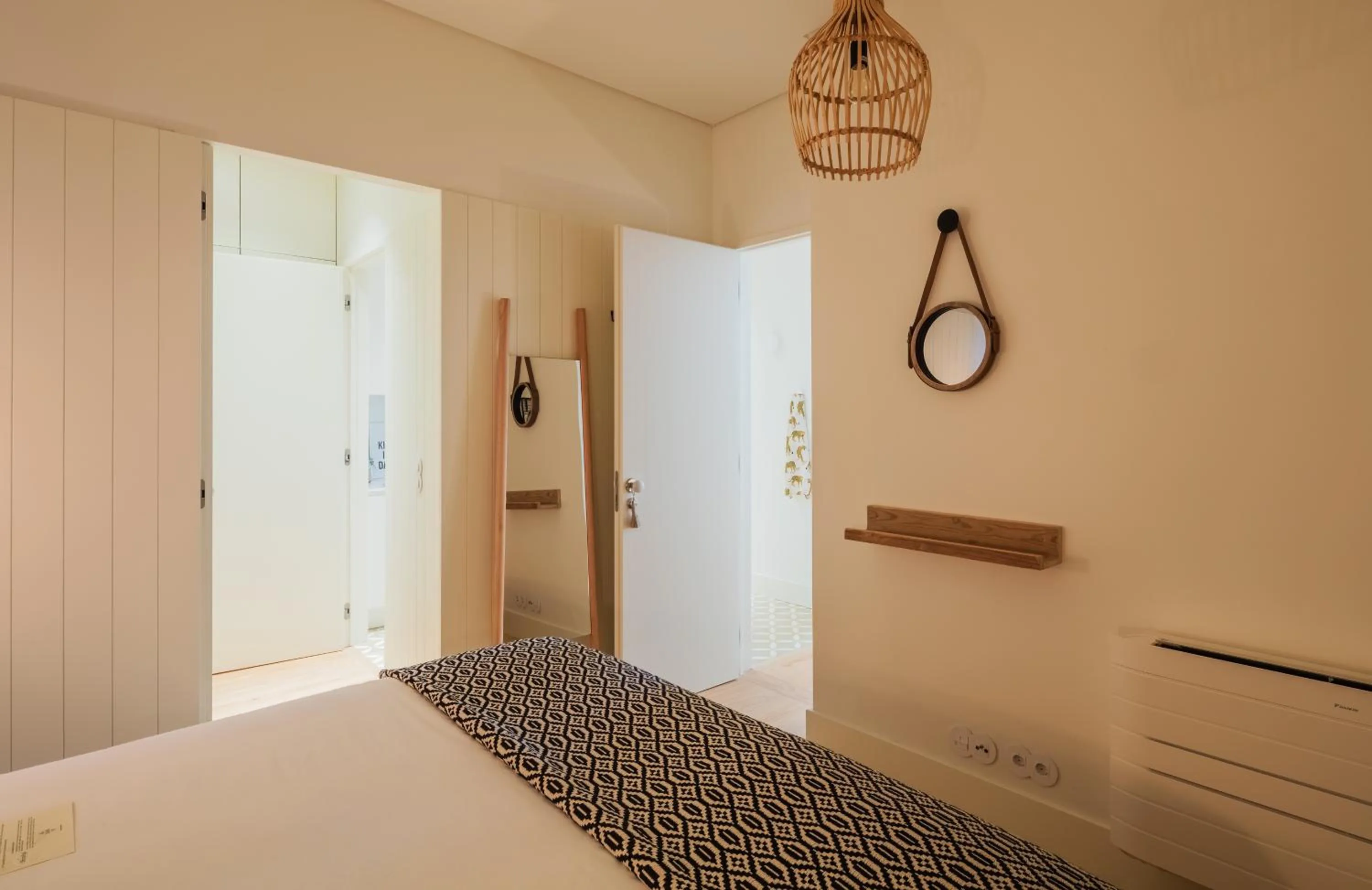 Bed in Almaria - Officina Real Apartments | Chiado