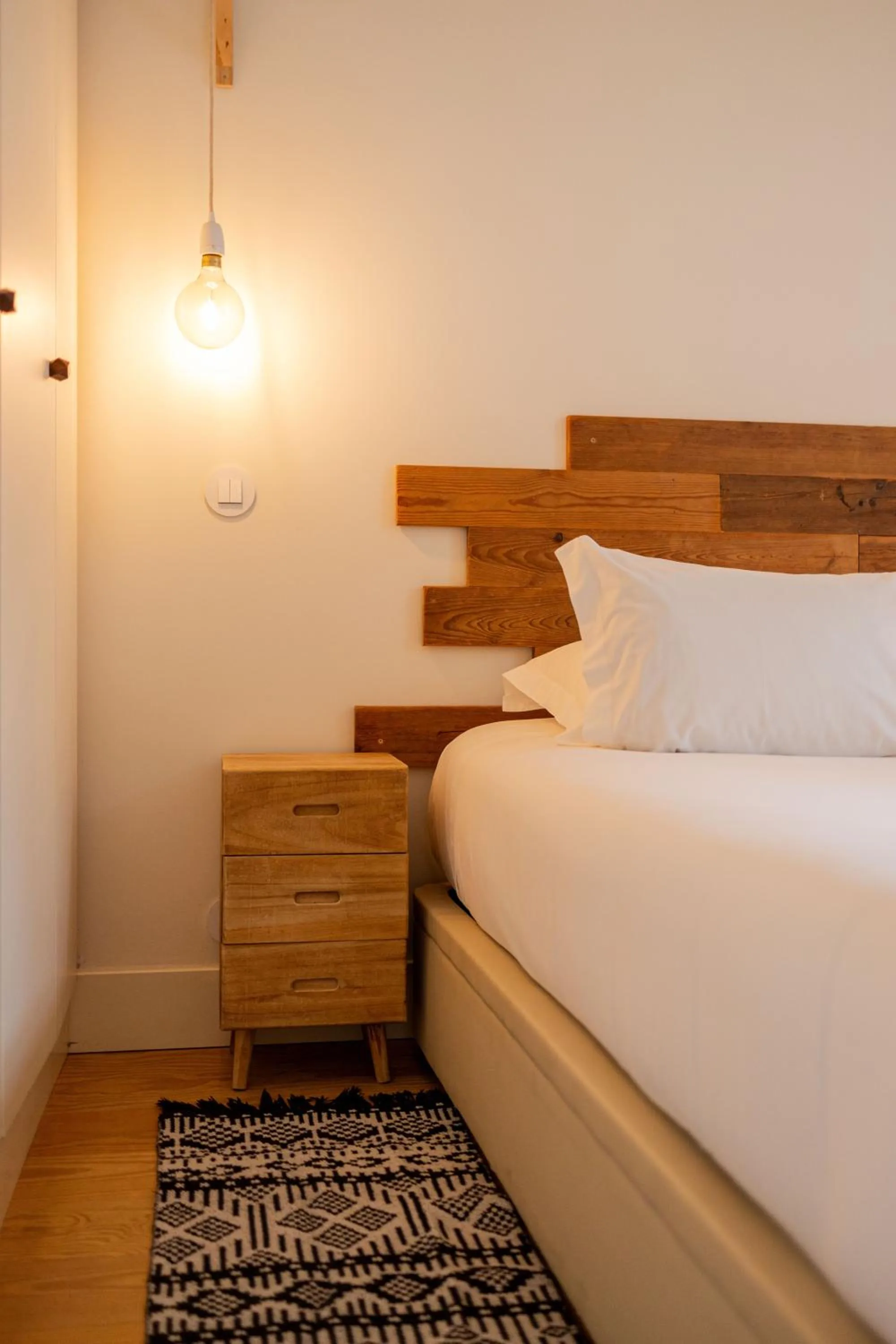 Bedroom, Bed in Almaria - Officina Real Apartments | Chiado