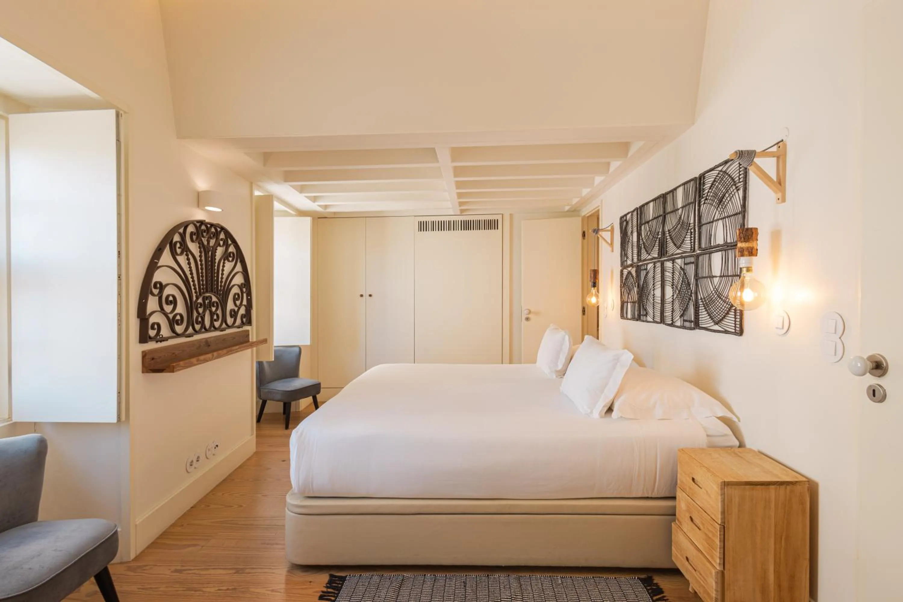 Bedroom, Bed in Almaria - Officina Real Apartments | Chiado