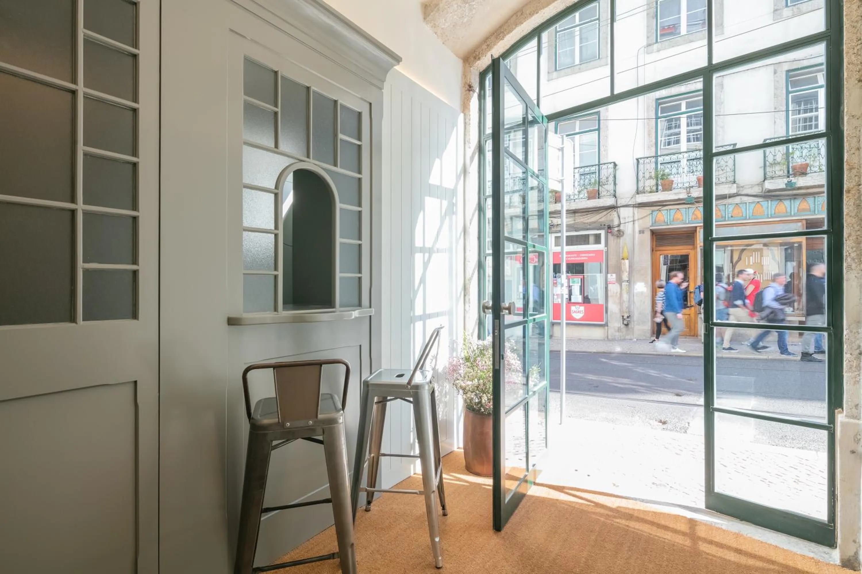 Lobby or reception in Almaria - Officina Real Apartments | Chiado