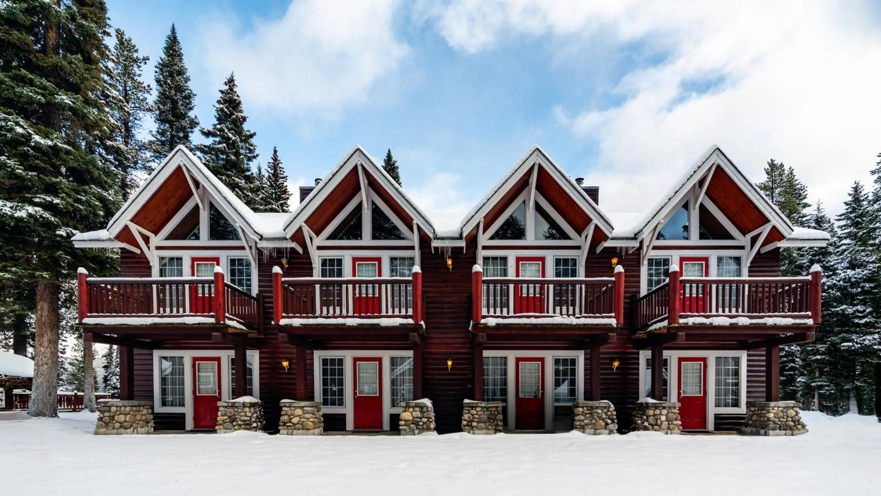 Paradise Lodge and Bungalows
