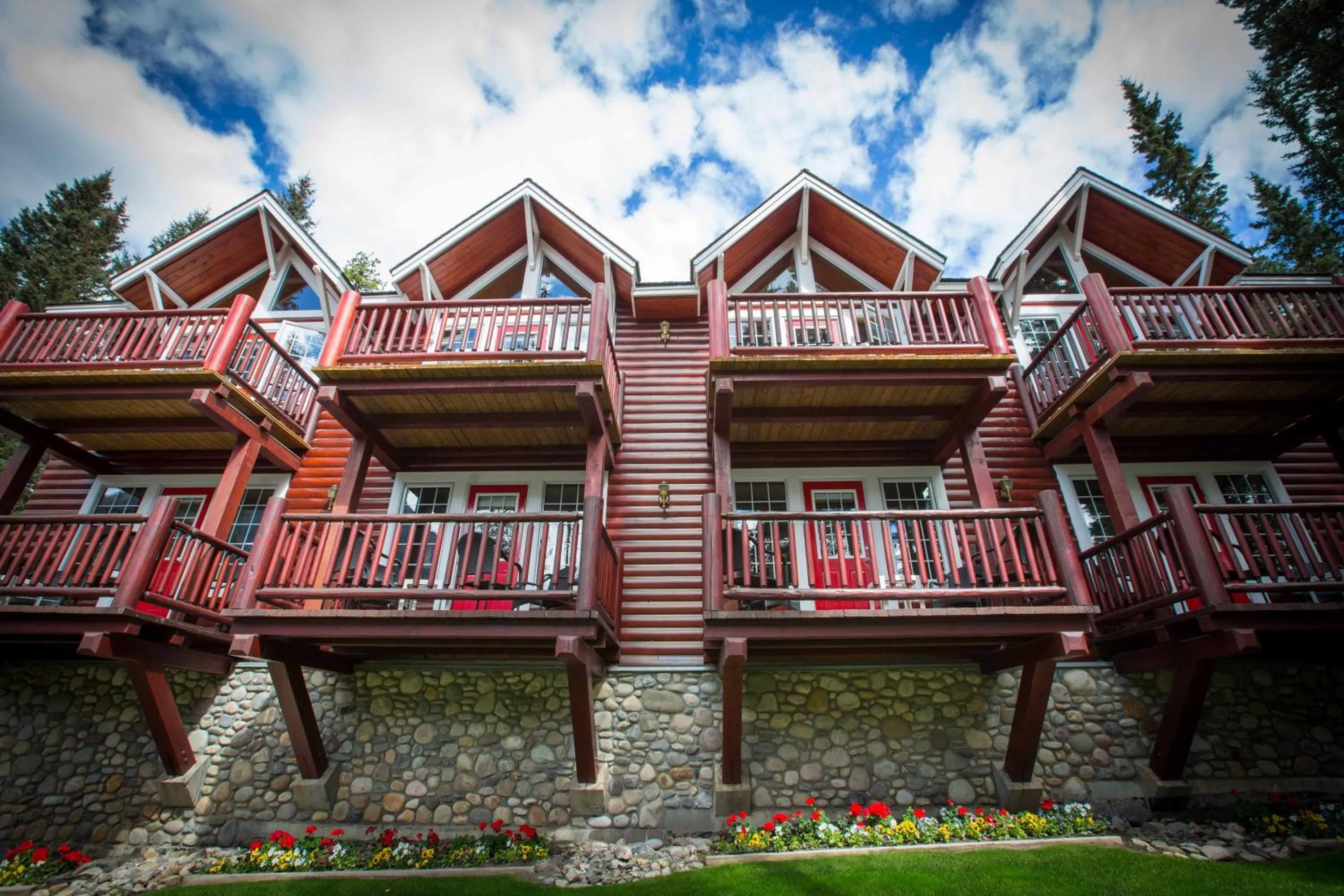 Standard One-Bedroom Suite in Paradise Lodge and Bungalows