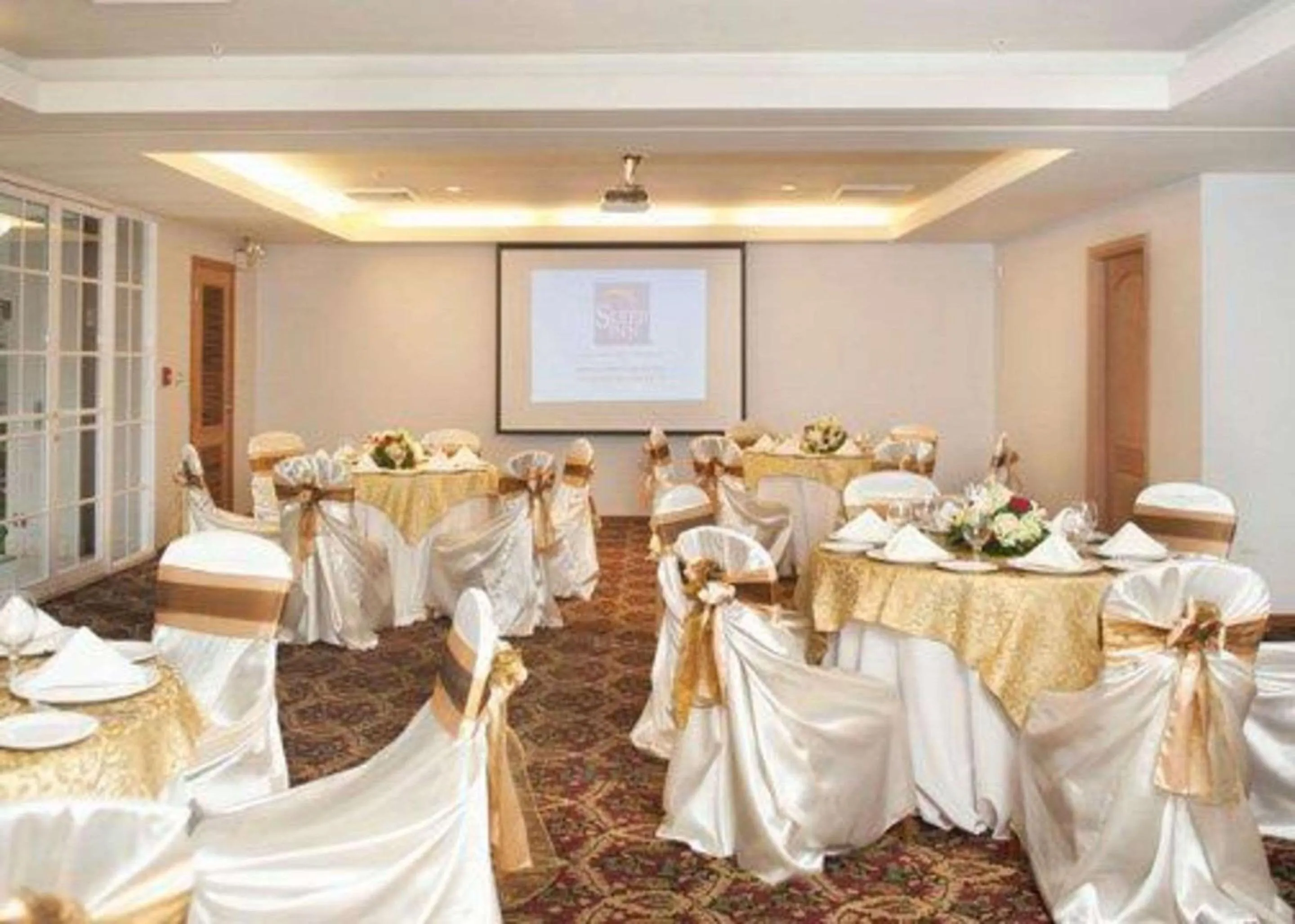 On site in Sleep Inn Paseo Las Damas