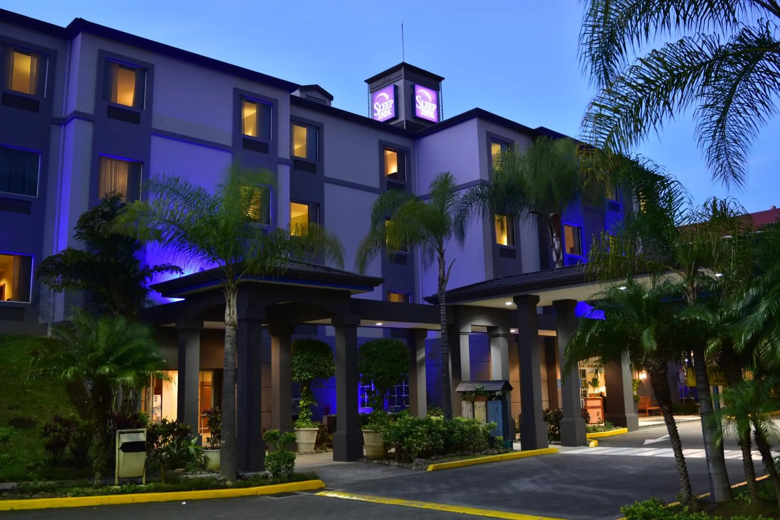 Property building in Sleep Inn Paseo Las Damas Property building in Sleep Inn Paseo Las Damas