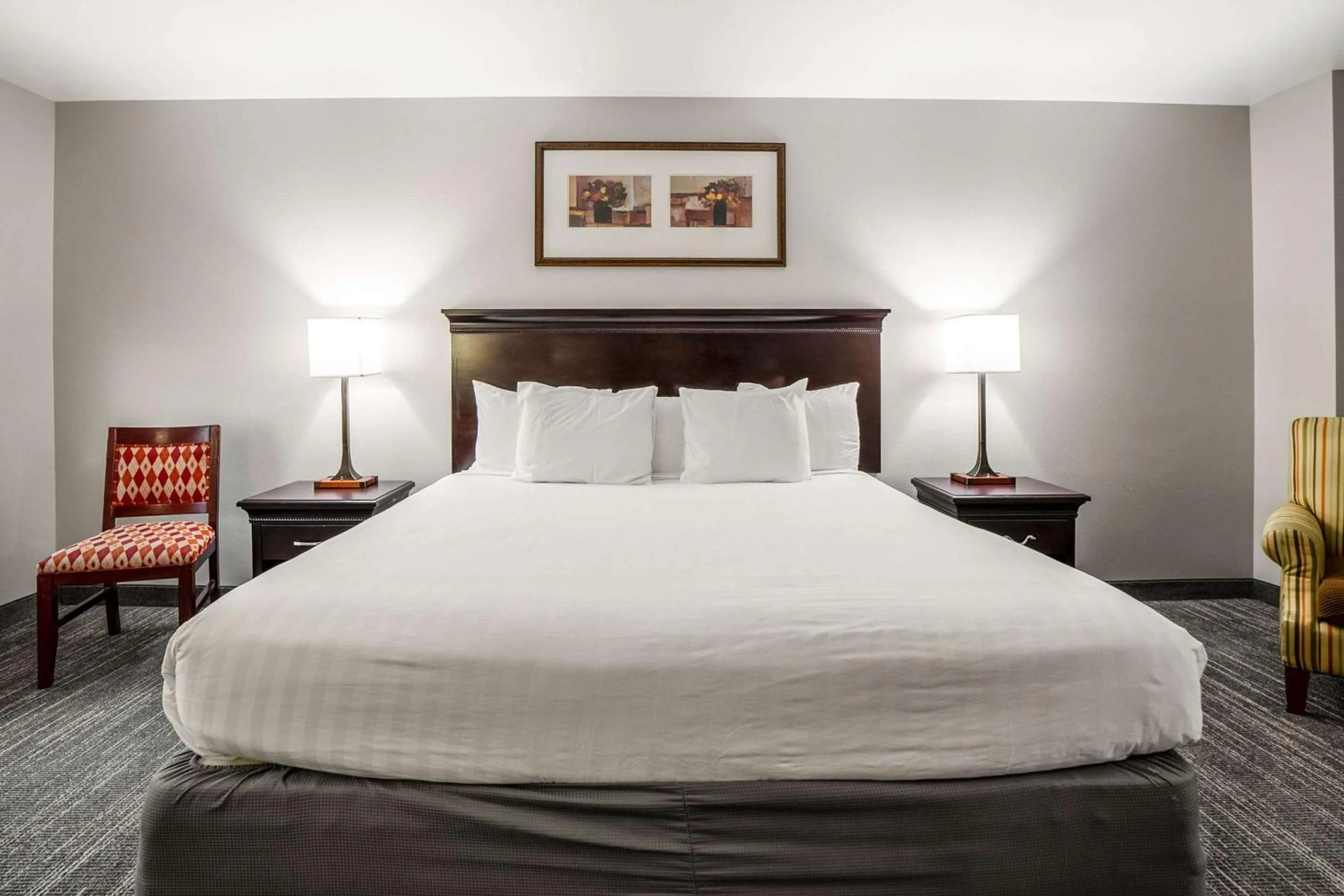 Bedroom, Bed in Country Inn & Suites by Radisson, Ontario at Ontario Mills, CA