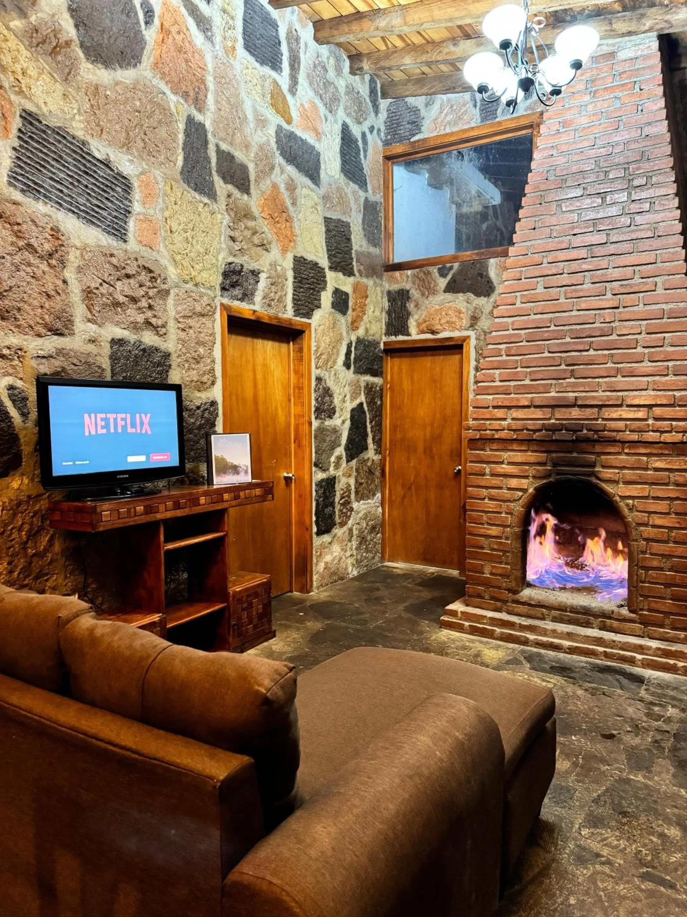 TV and multimedia in Los Azufres Spa Natural