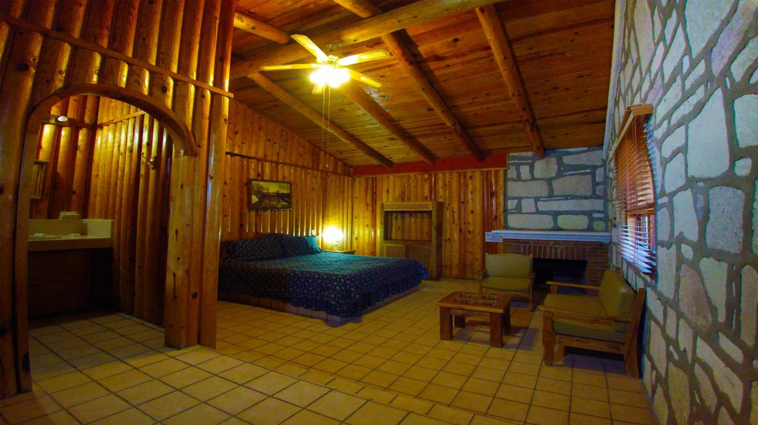 Bedroom, Bed in Hotel Mansion Tarahumara
