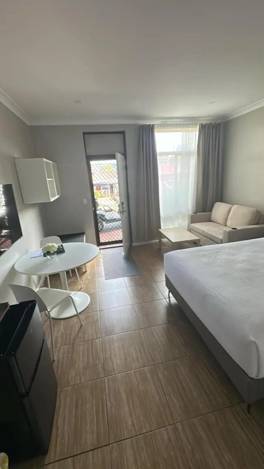 Photo of the whole room, Bed in Waterview Gosford Motor Inn Photo of the whole room, Bed in Waterview Gosford Motor Inn