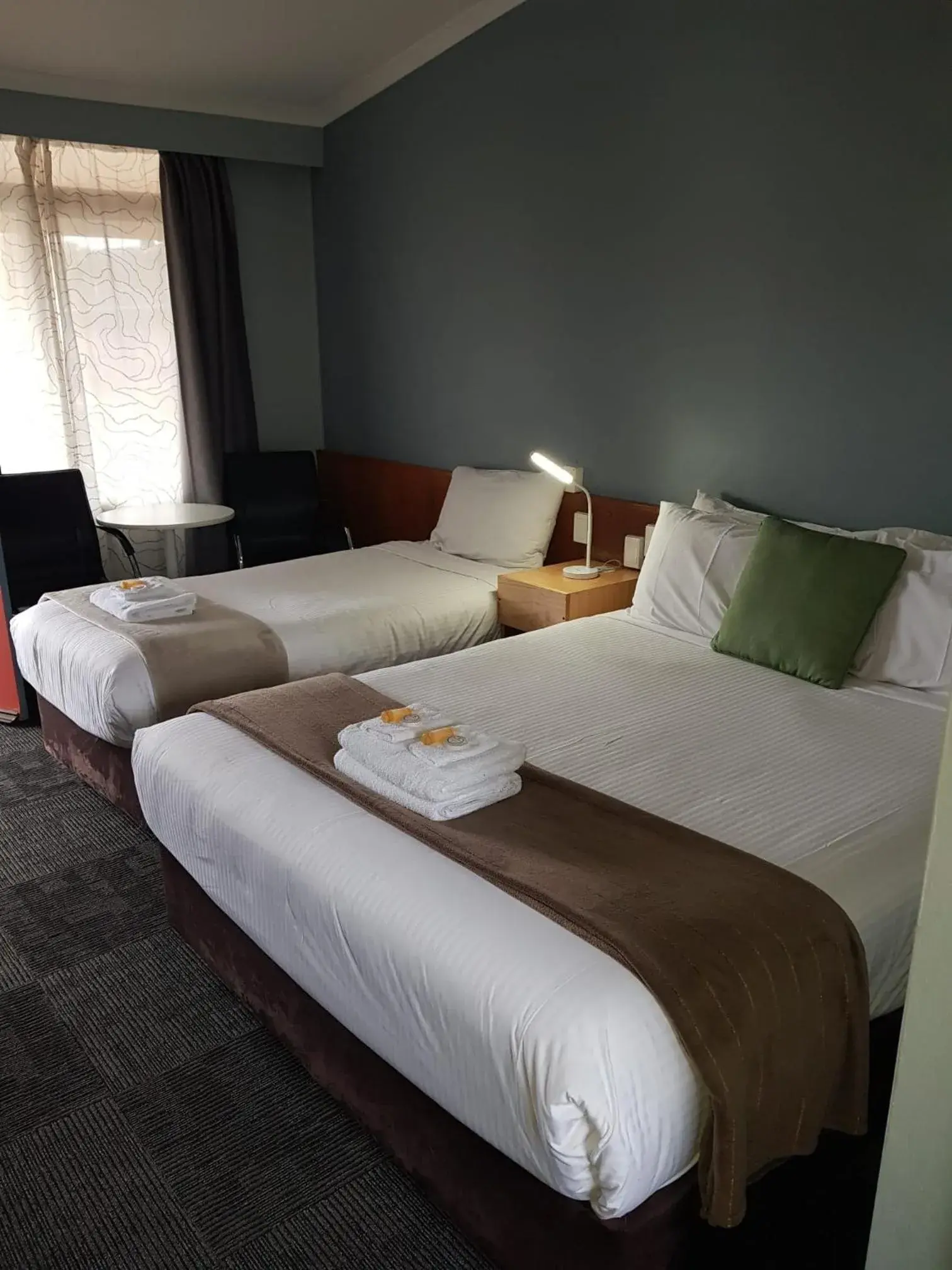 Bed in Waterview Gosford Motor Inn Bed in Waterview Gosford Motor Inn