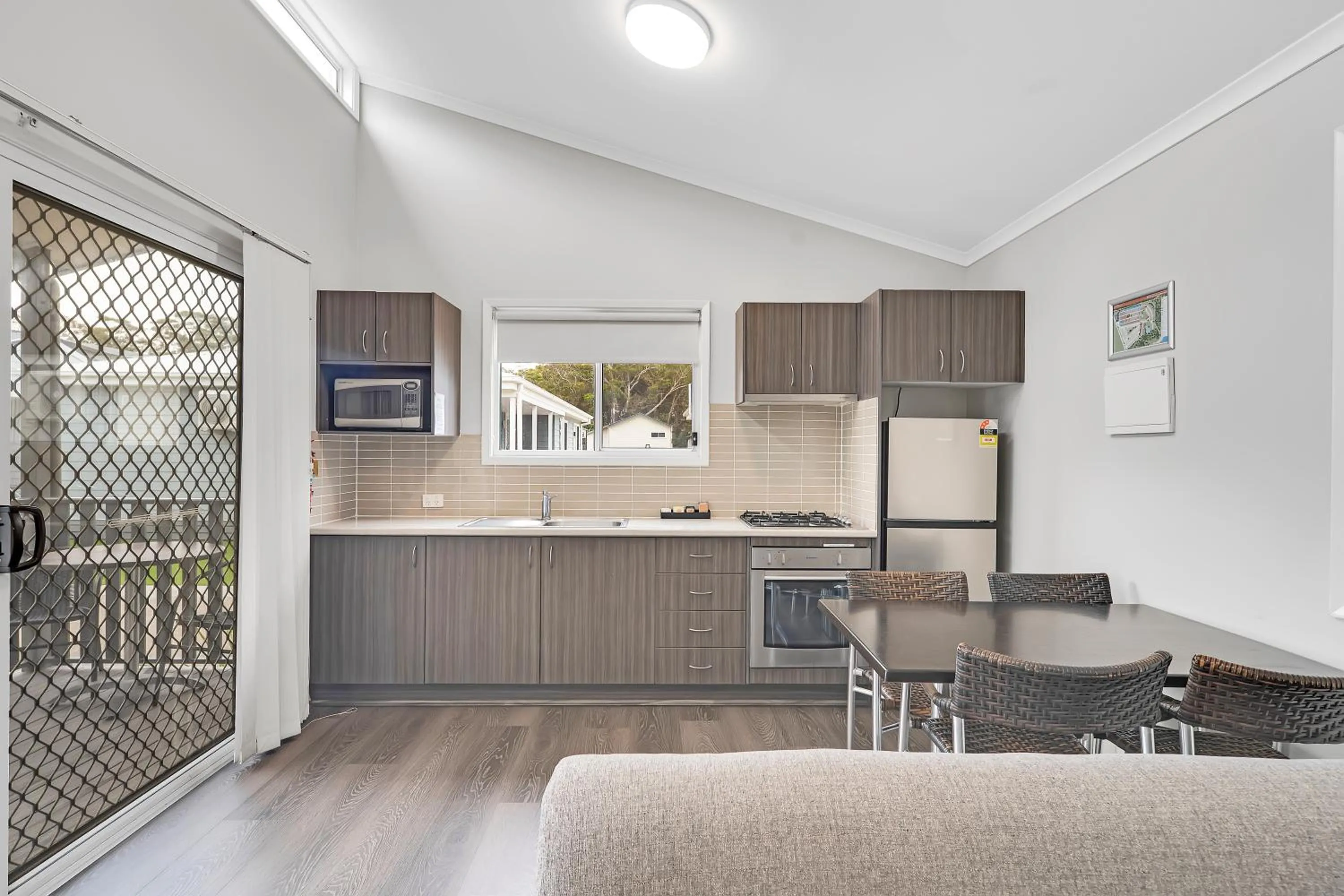 Kitchen or kitchenette in Ingenia Holidays Middle Rock