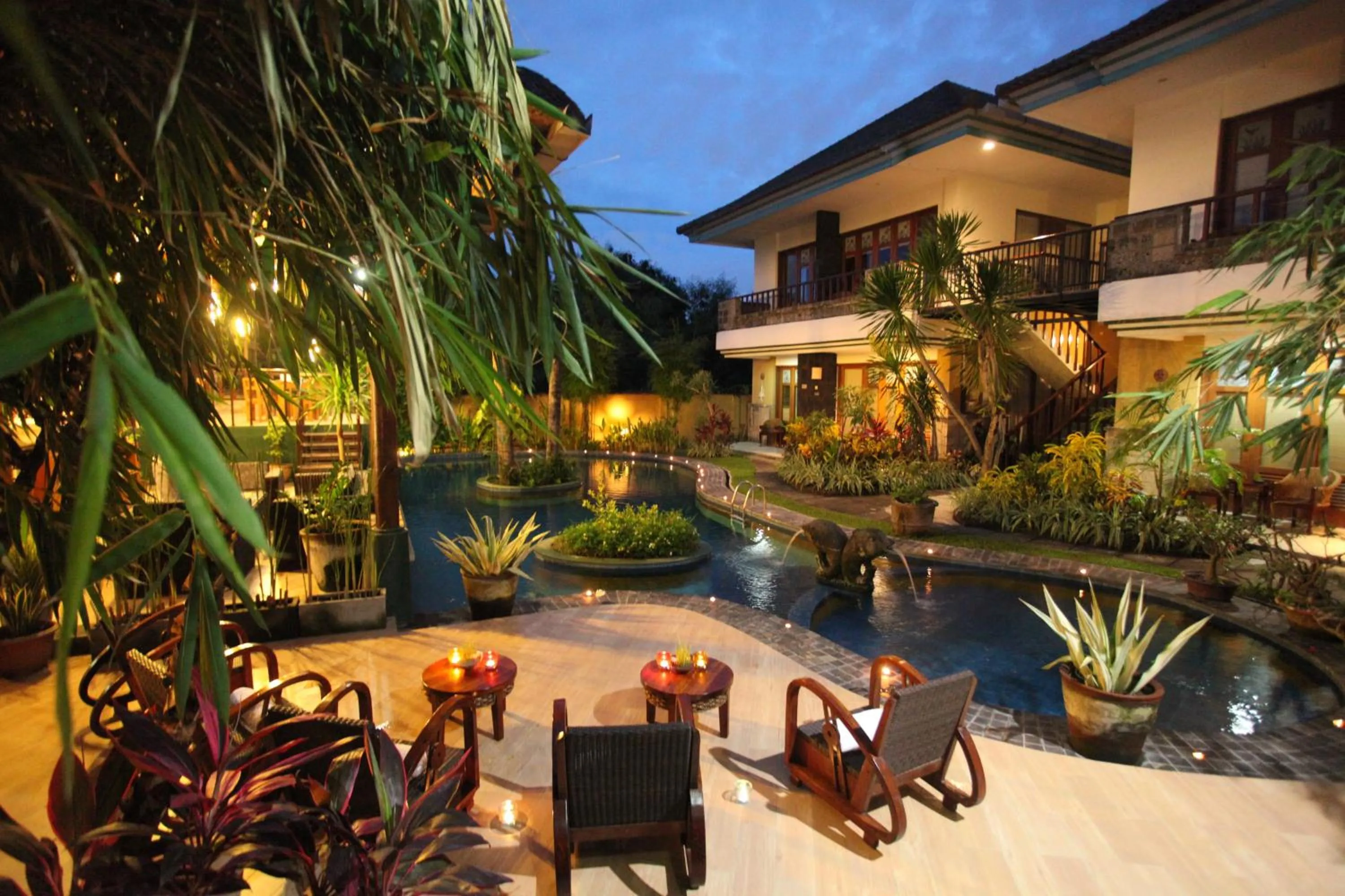Swimming pool in Sanur Seaview Hotel