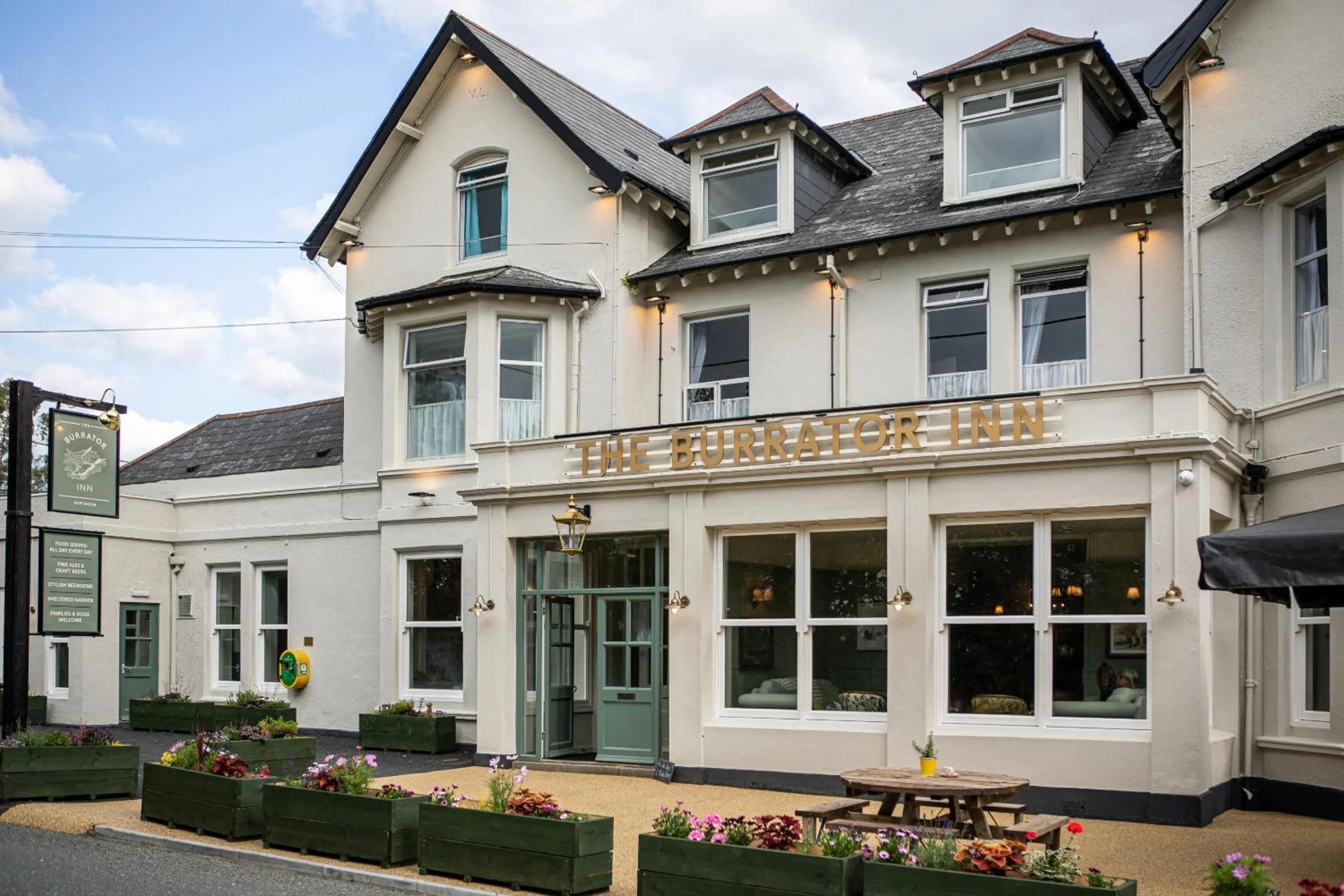 Property building in Burrator Inn