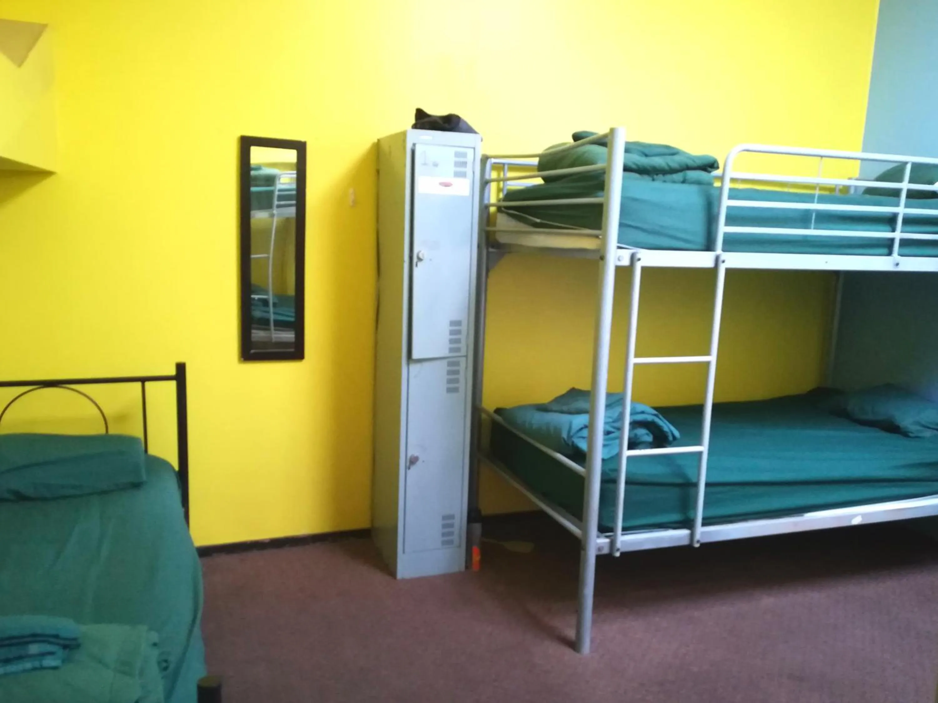 bunk bed, Bed in Alice Lodge