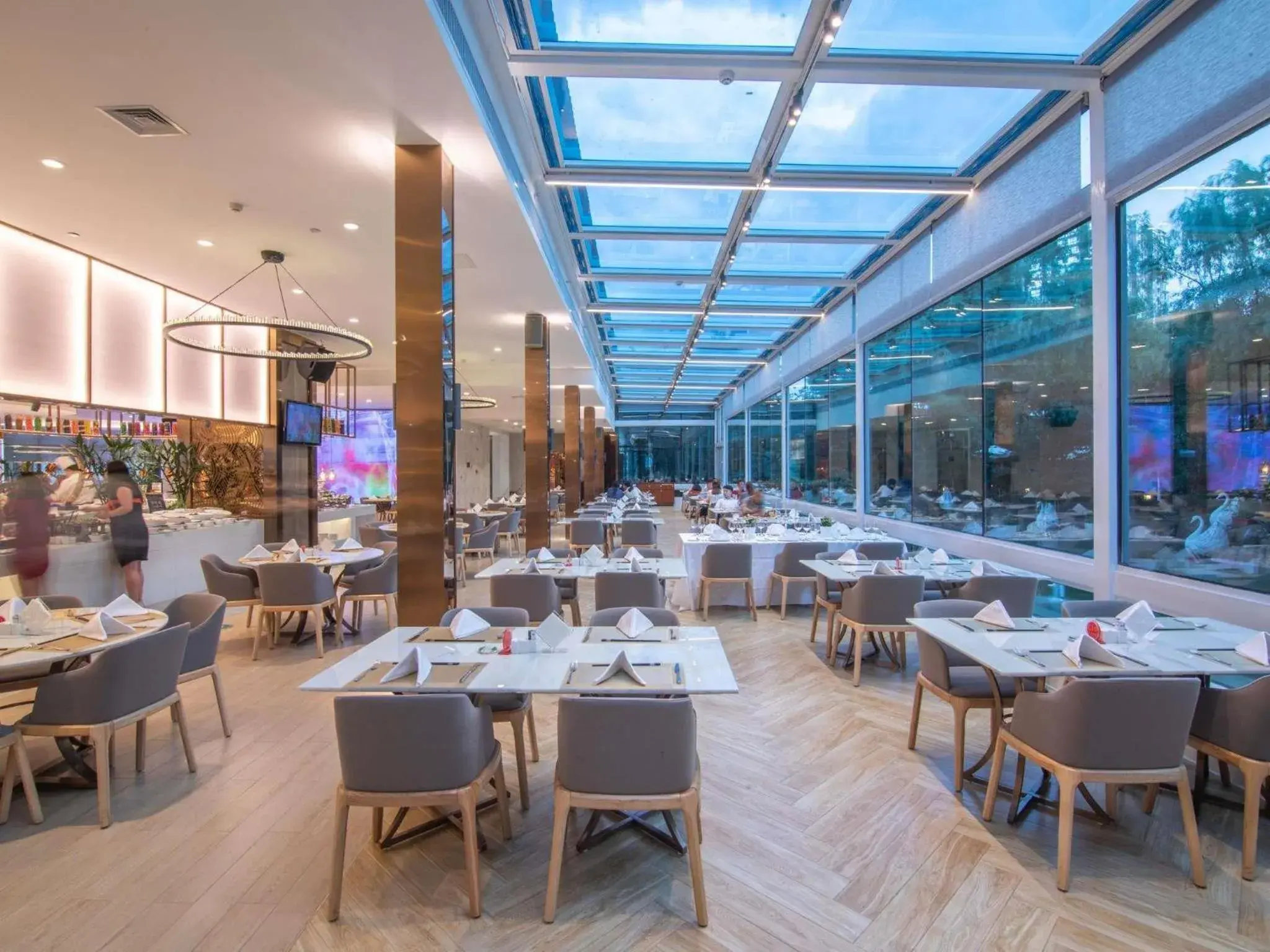 Restaurant/places to eat in Pullman Guiyang Restaurant/places to eat in Pullman Guiyang