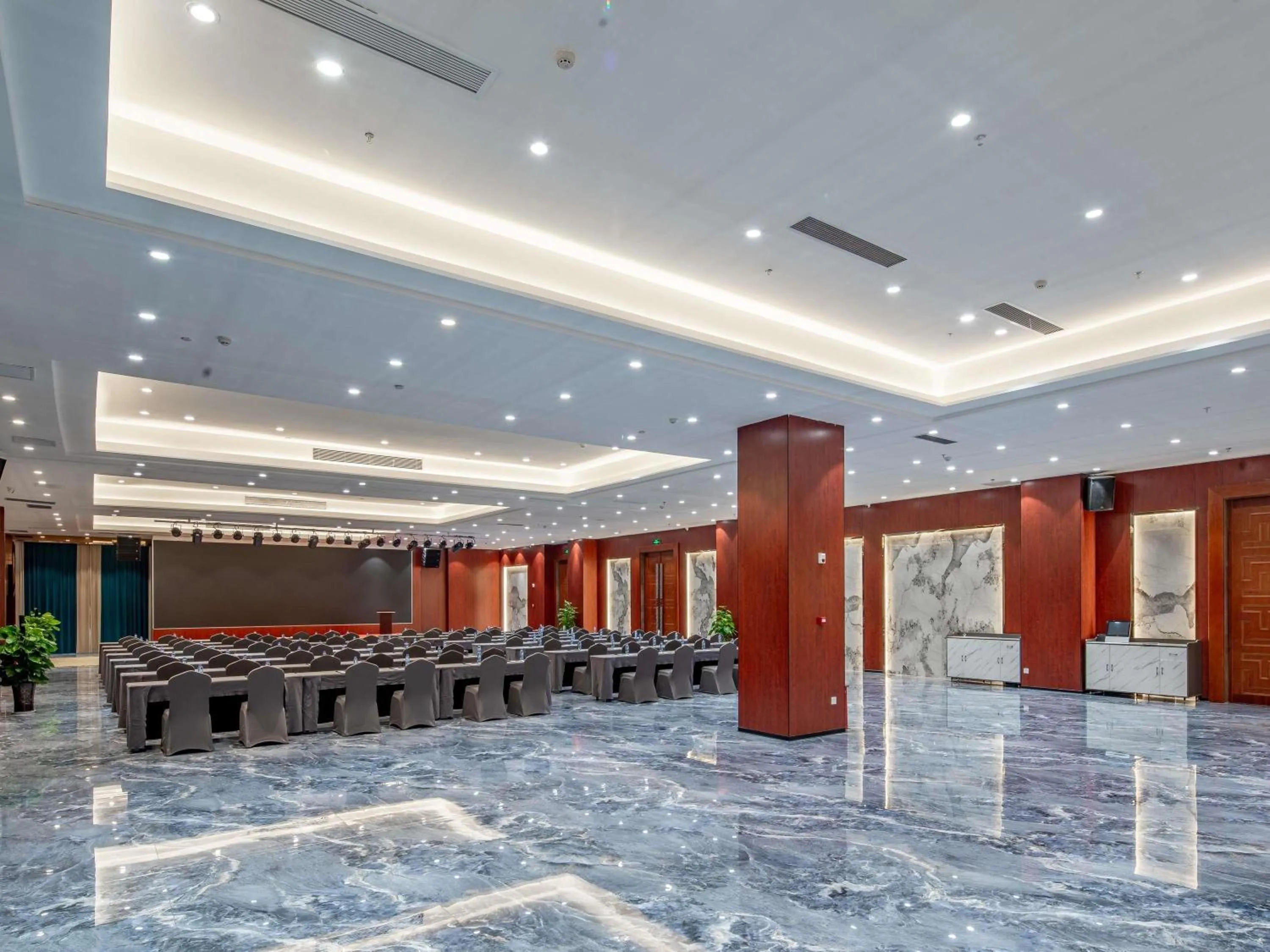 Meeting/conference room in Pullman Guiyang