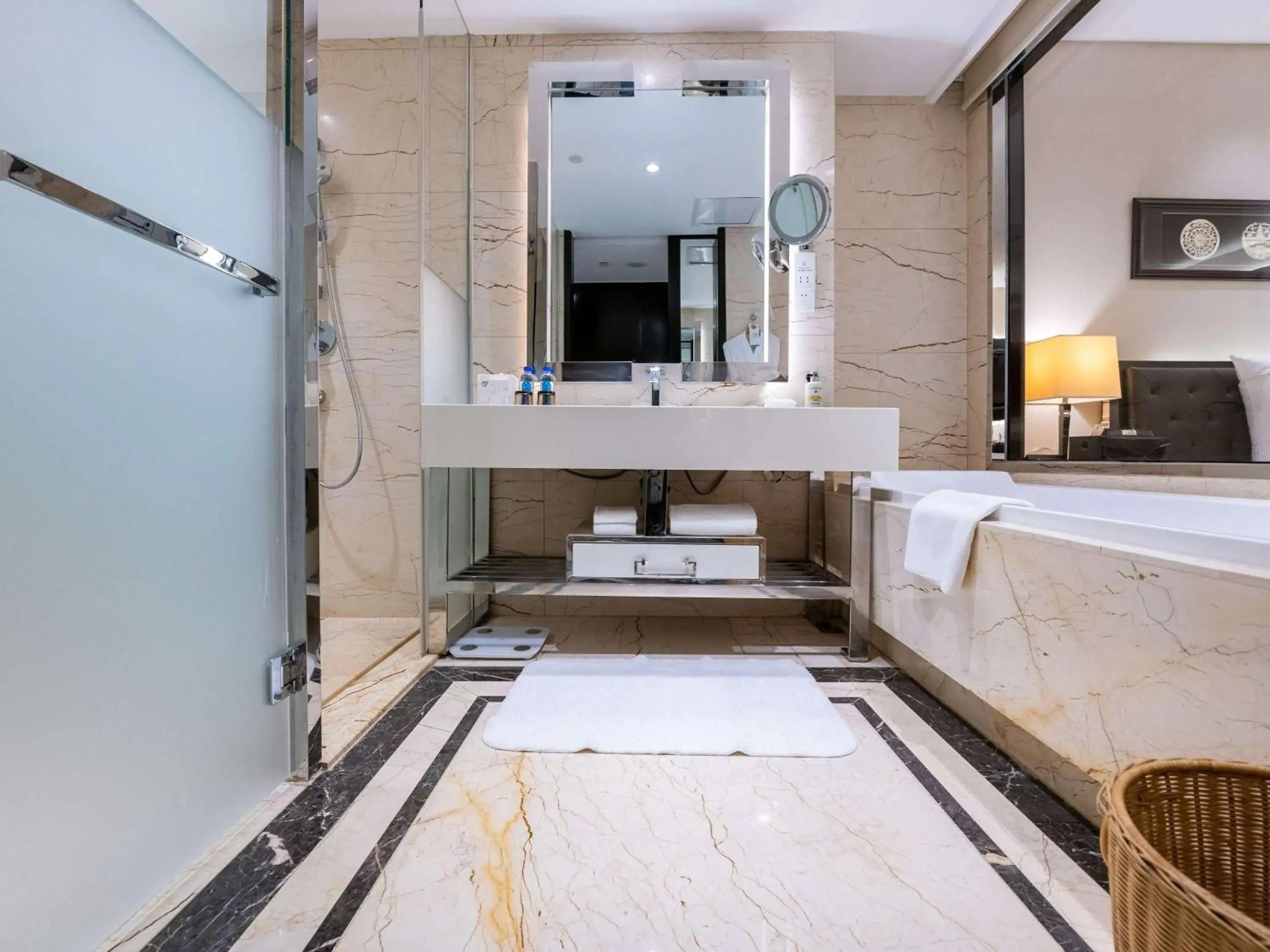 Bedroom, Bed in Pullman Guiyang Bedroom, Bed in Pullman Guiyang