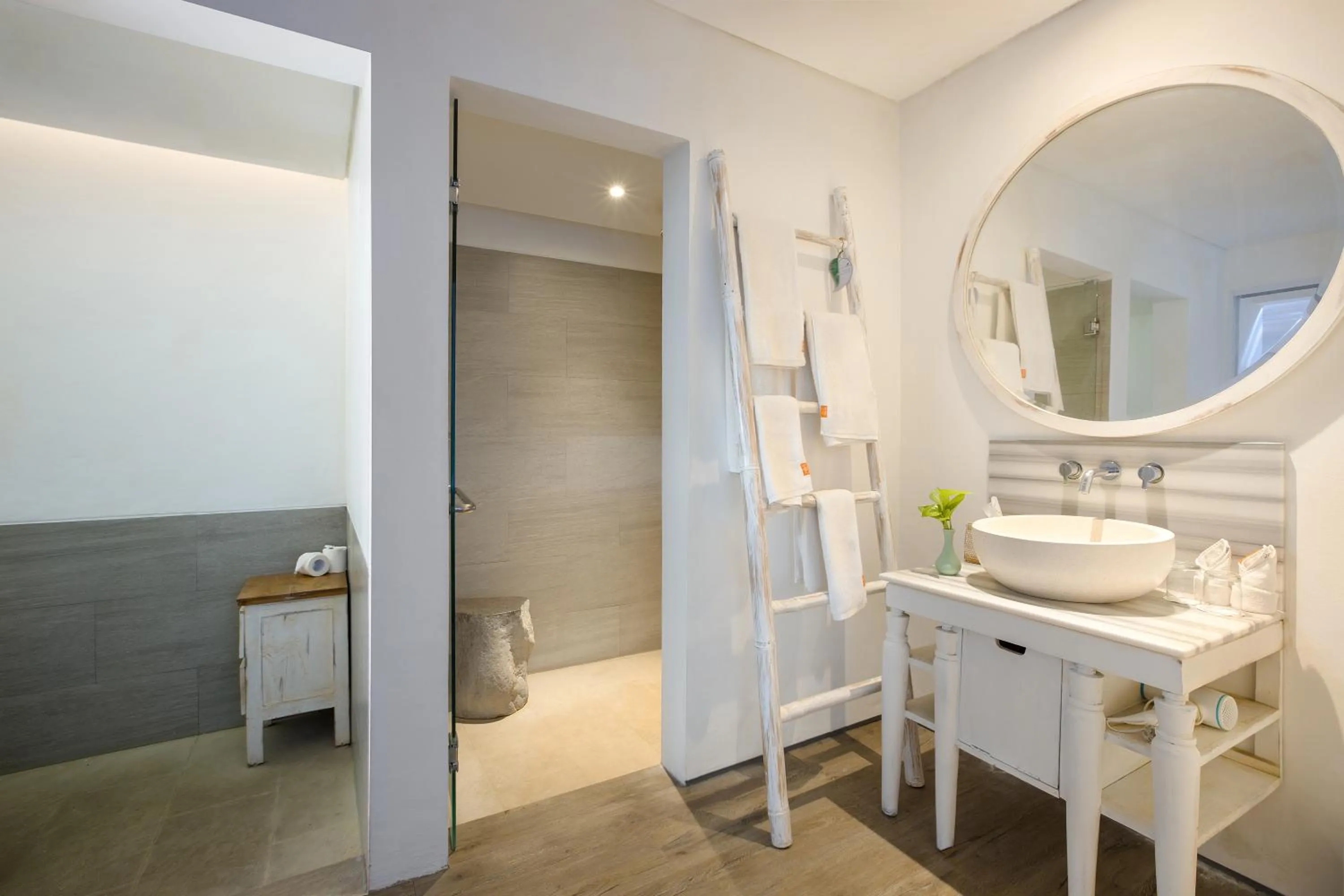 Bathroom in HARRIS Hotel & Residences Sunset Road