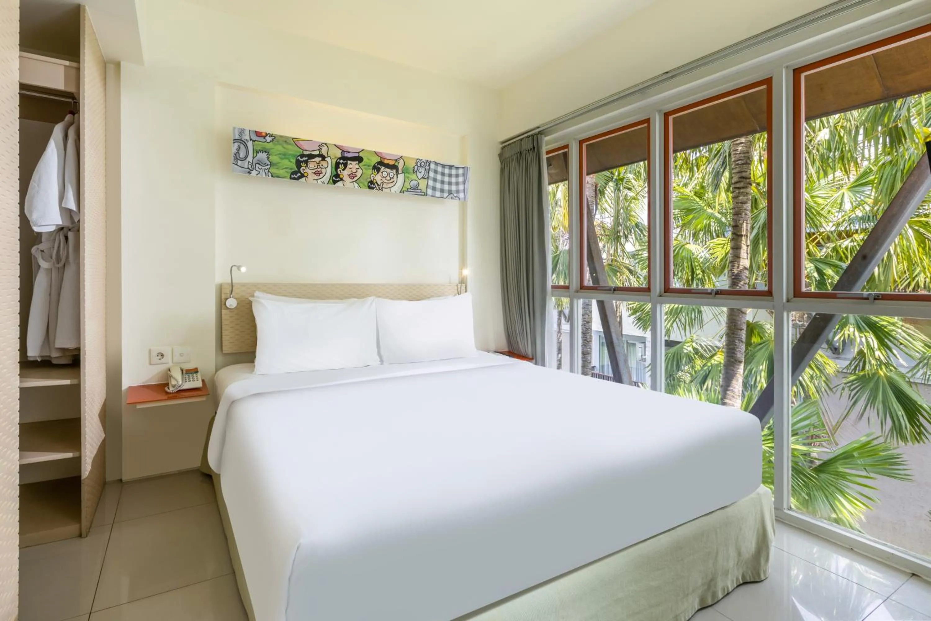 Bedroom, Bed in HARRIS Hotel & Residences Sunset Road