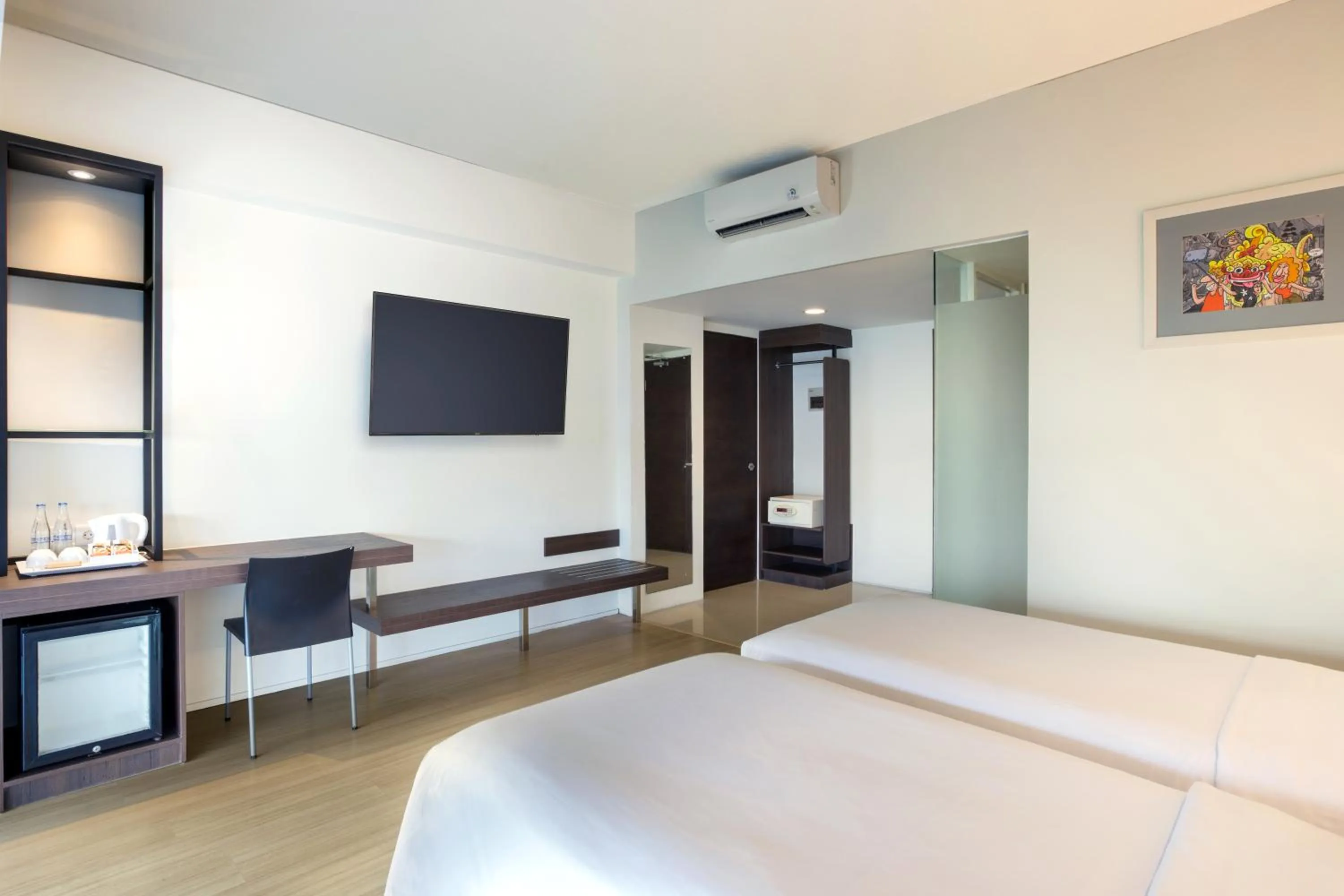 Bedroom, Bed in HARRIS Hotel & Residences Sunset Road