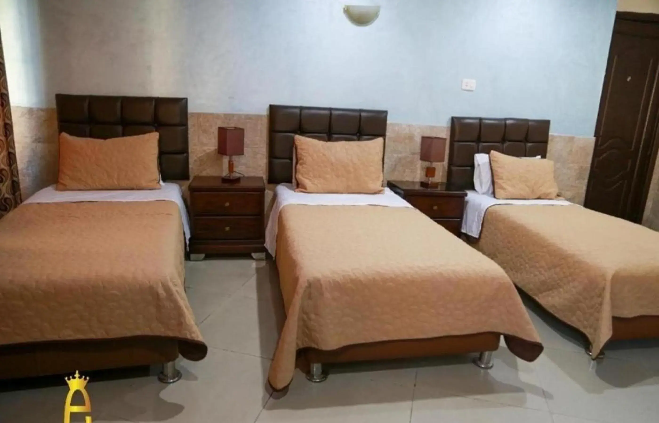 Bed in Amman Palace Hotel Bed in Amman Palace Hotel