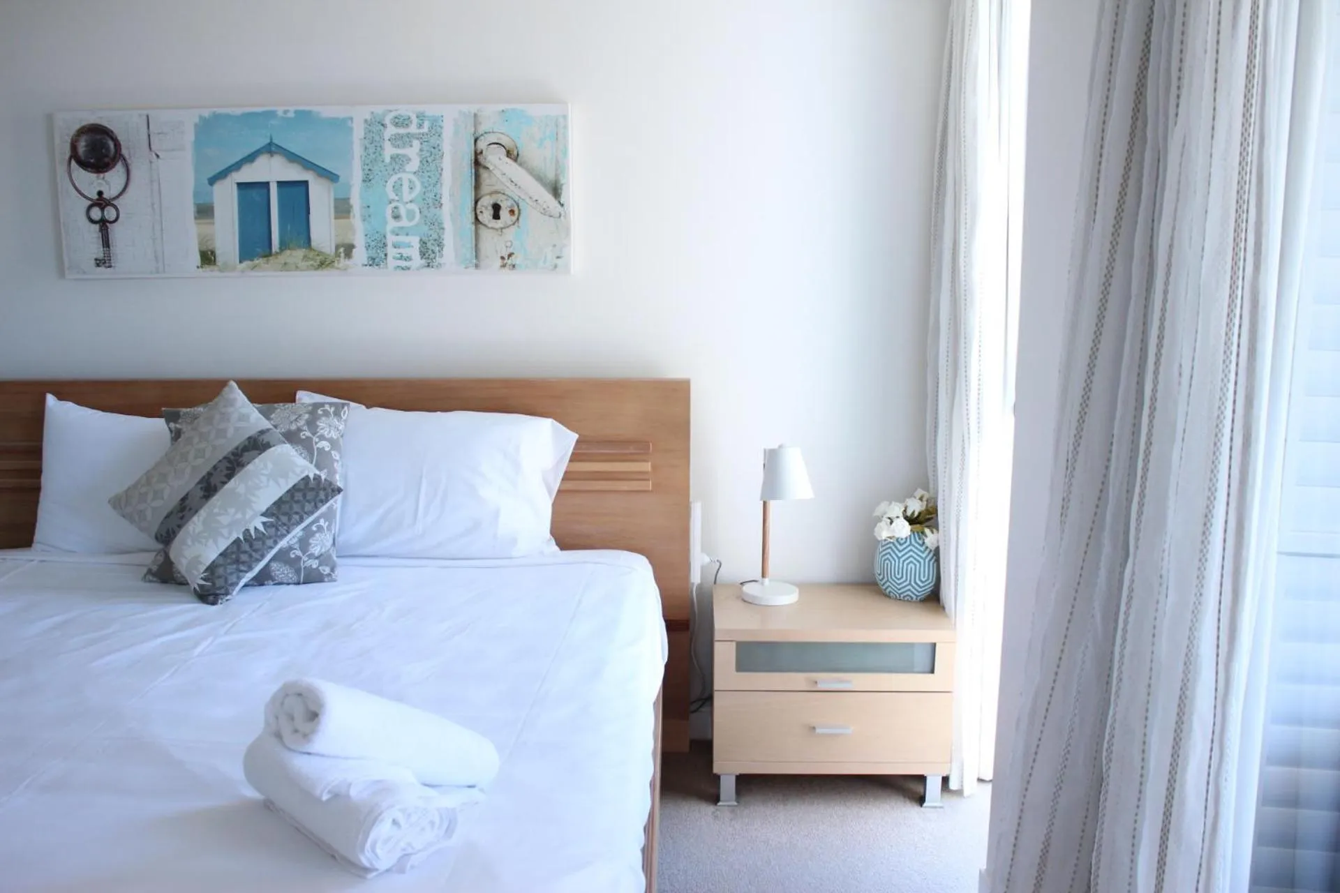 Bed in Blue C Coolangatta