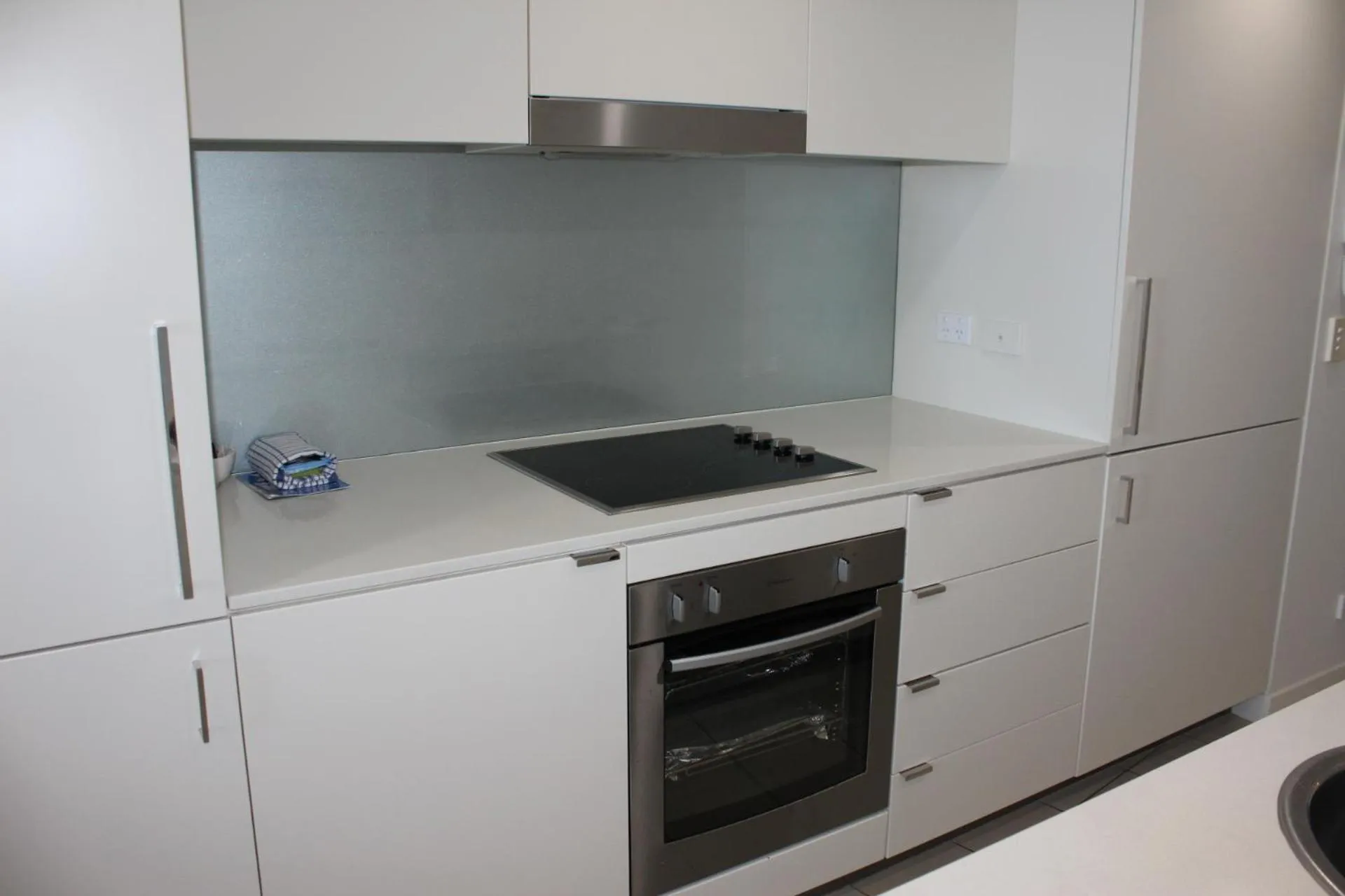 Kitchen or kitchenette in Blue C Coolangatta