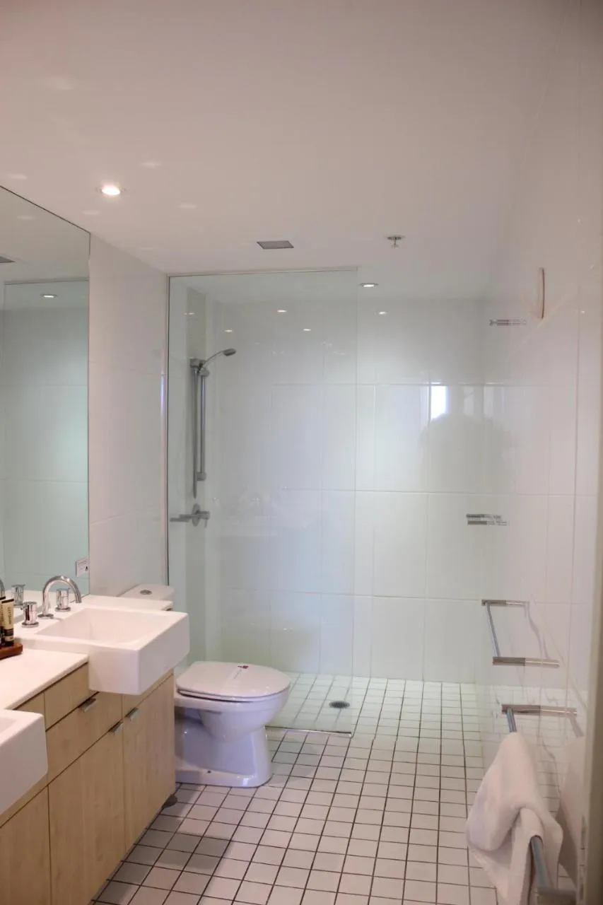 Bathroom in Blue C Coolangatta
