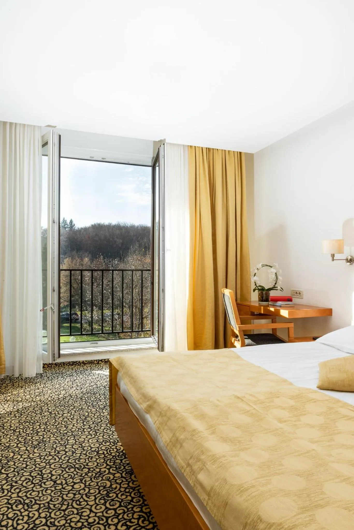 Bed in Hotel Vitarium Superior - Terme Krka