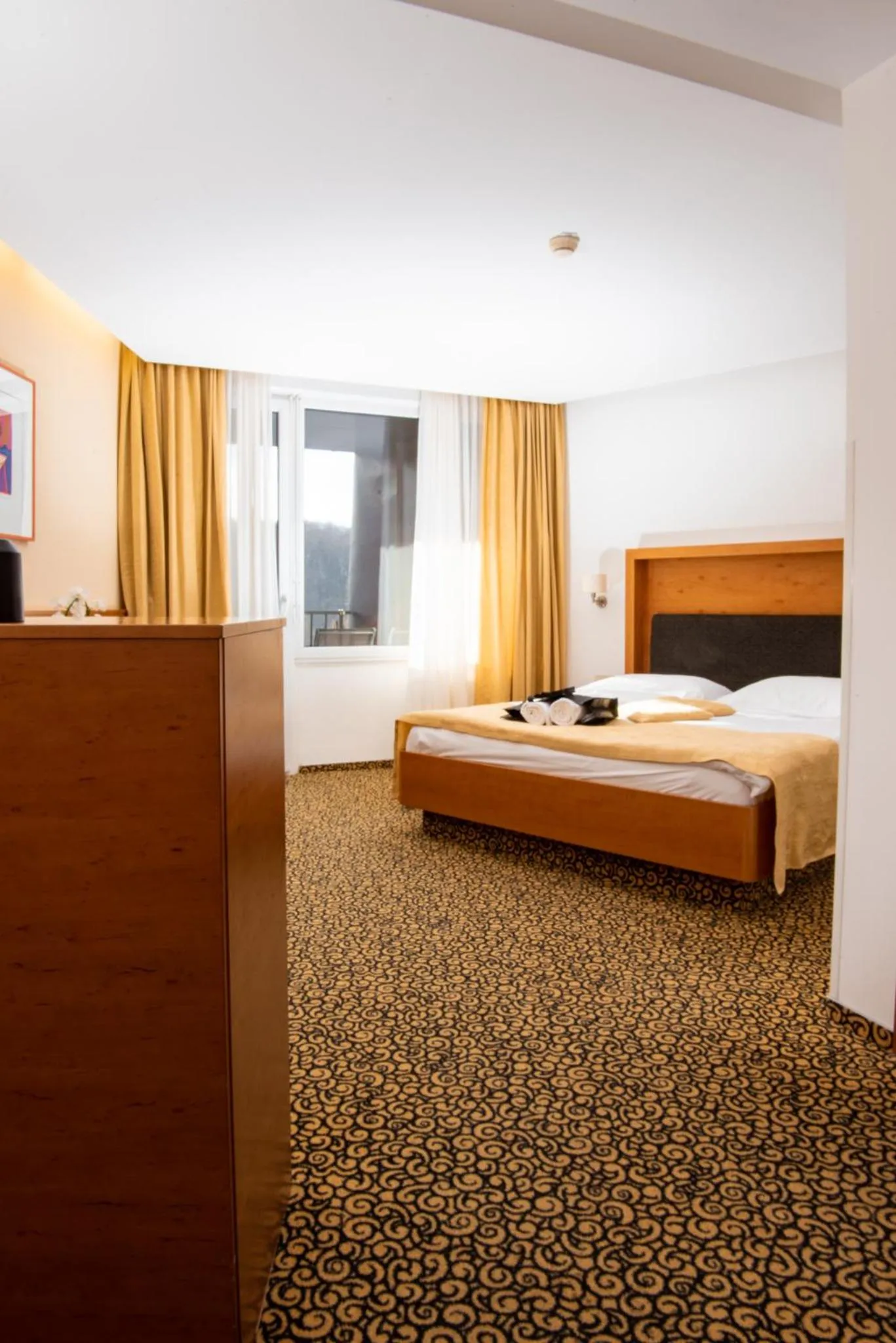 Bedroom, Bed in Hotel Vitarium Superior - Terme Krka