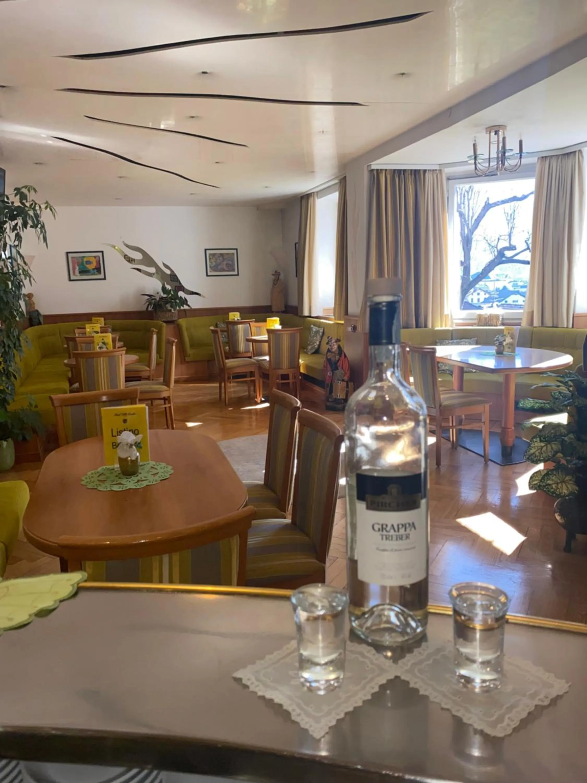 Lounge or bar in Hotel Villa Emilia