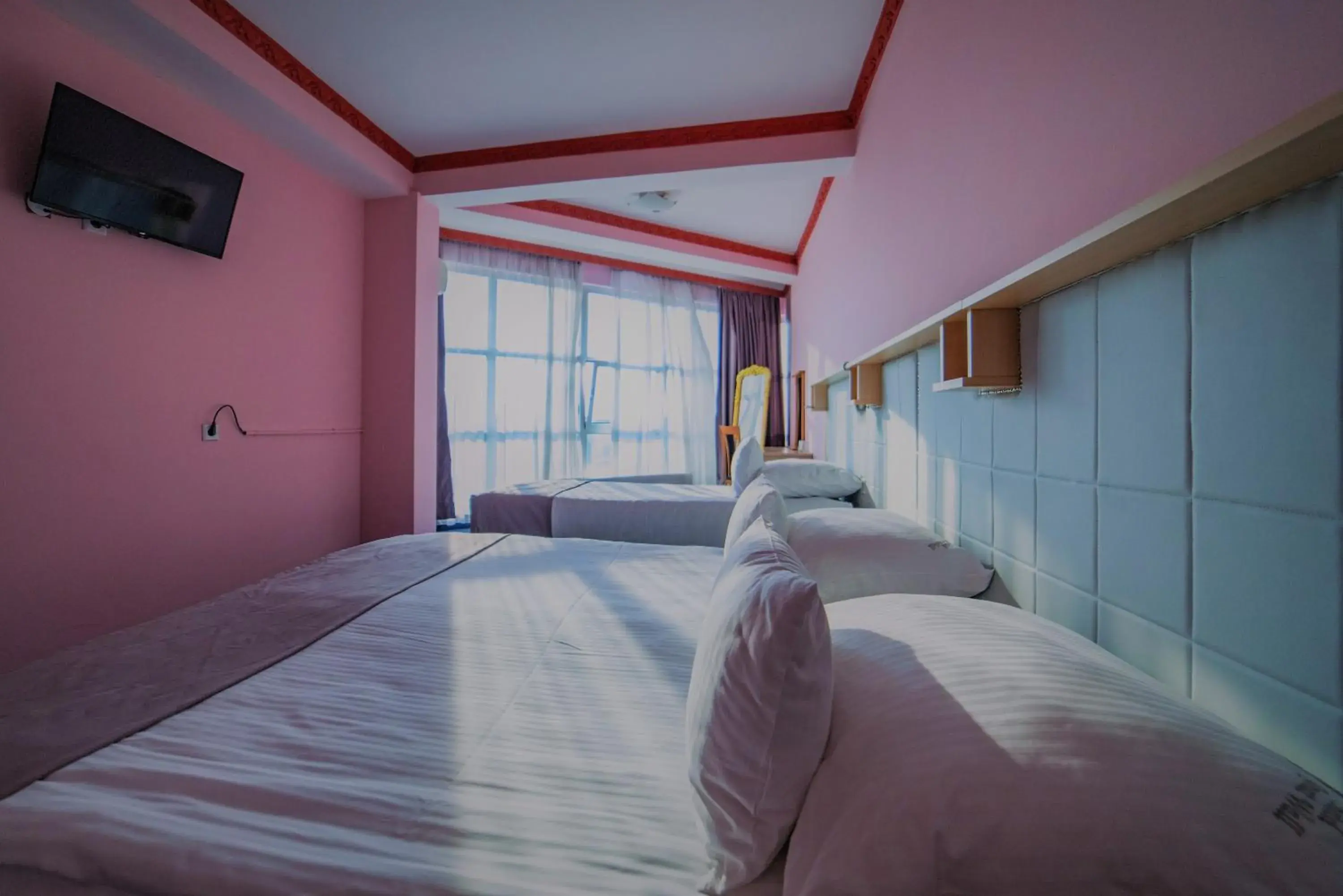 Comfort Triple Room in Hotel & Restaurant Great Wall - Airport Comfort Triple Room in Hotel & Restaurant Great Wall - Airport