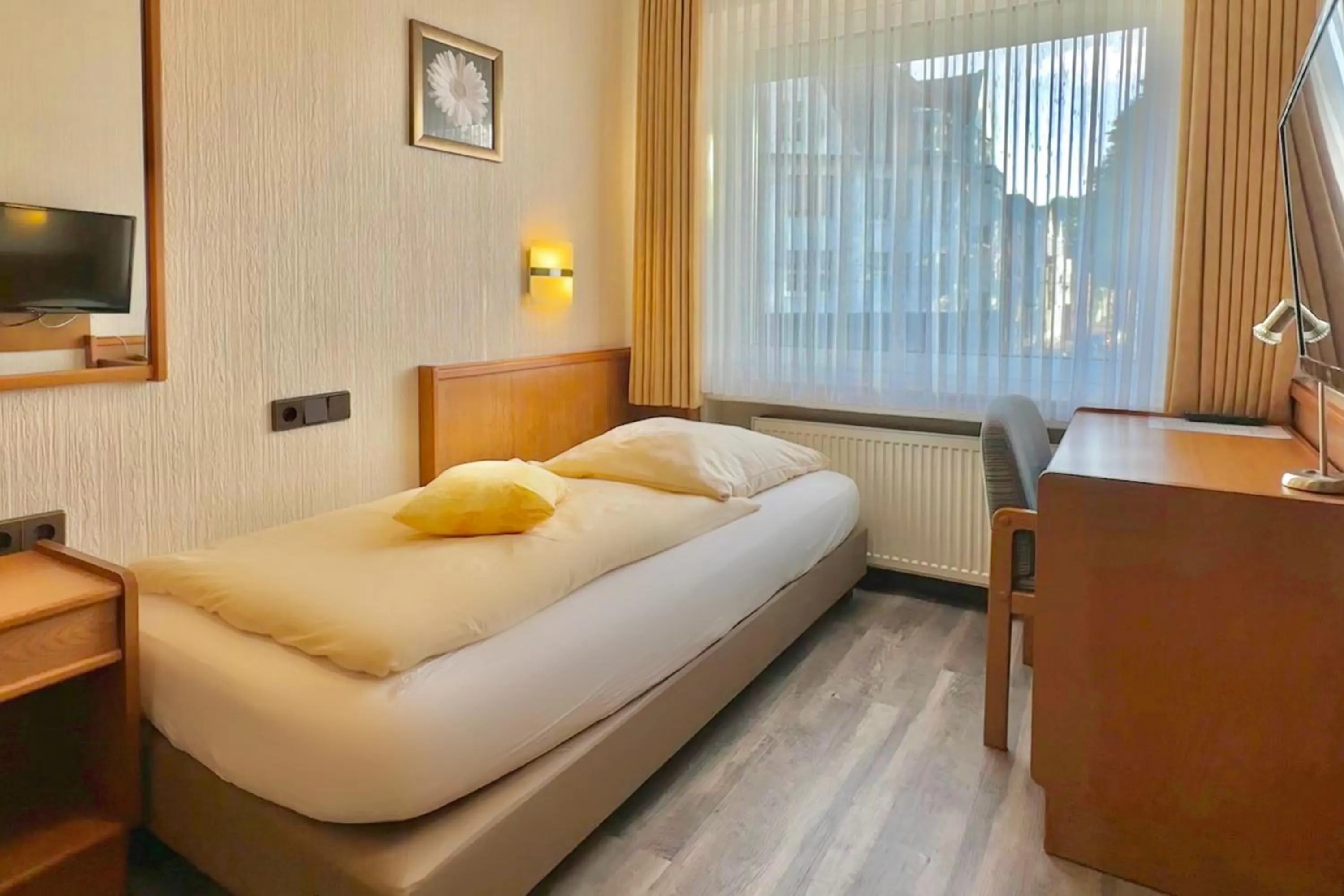 Bed in Hotel Imperial