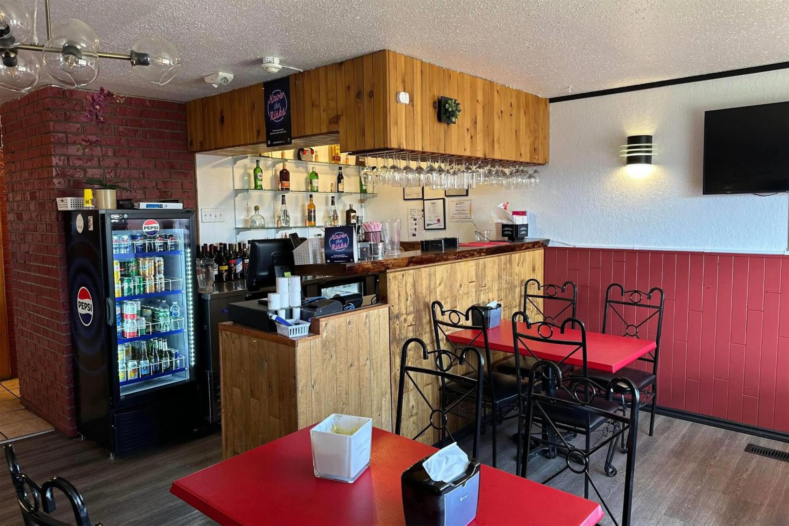 Restaurant/places to eat in Travelodge by Wyndam Chetwynd